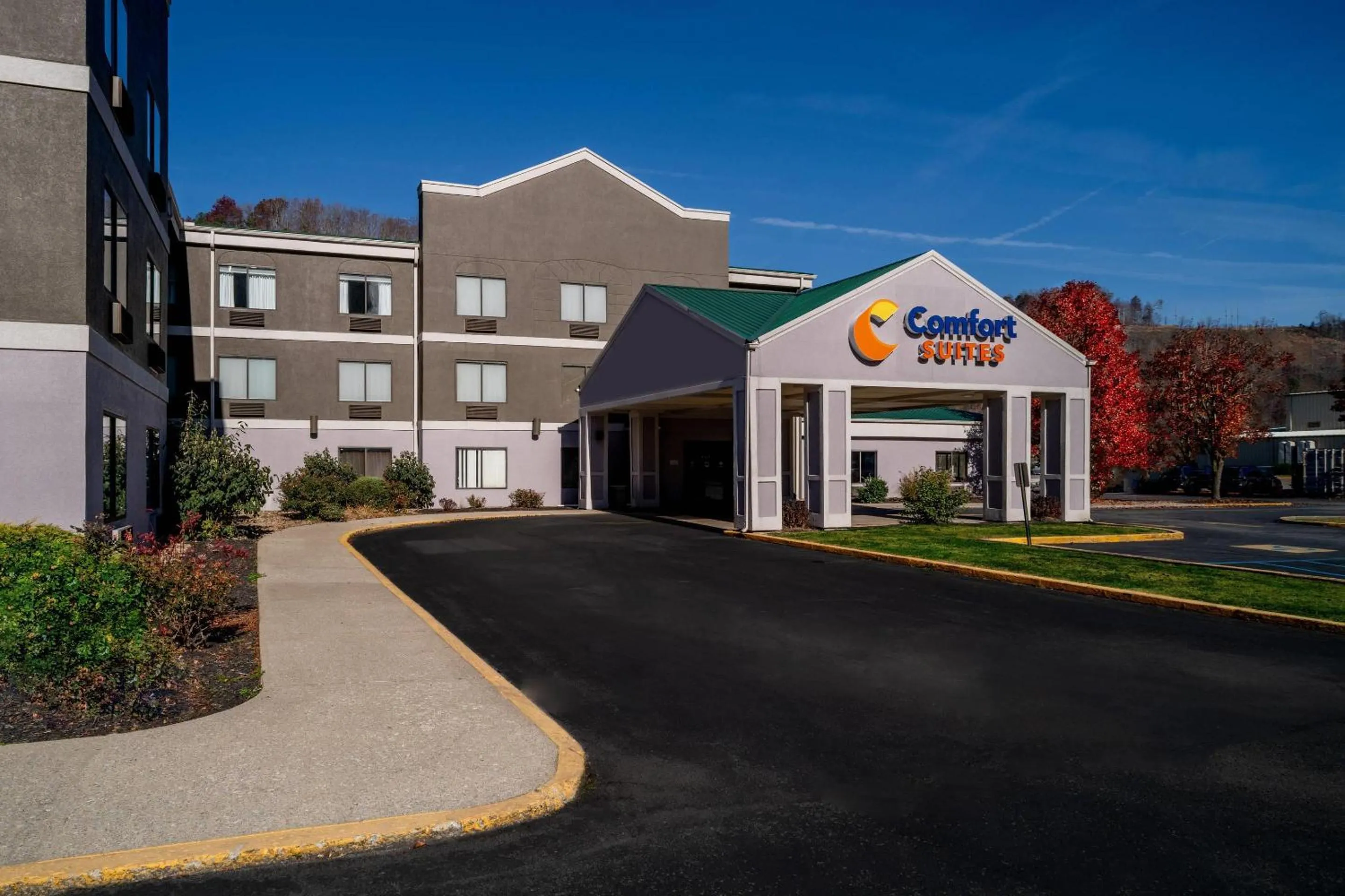 Property building in Comfort Suites Prestonsburg West