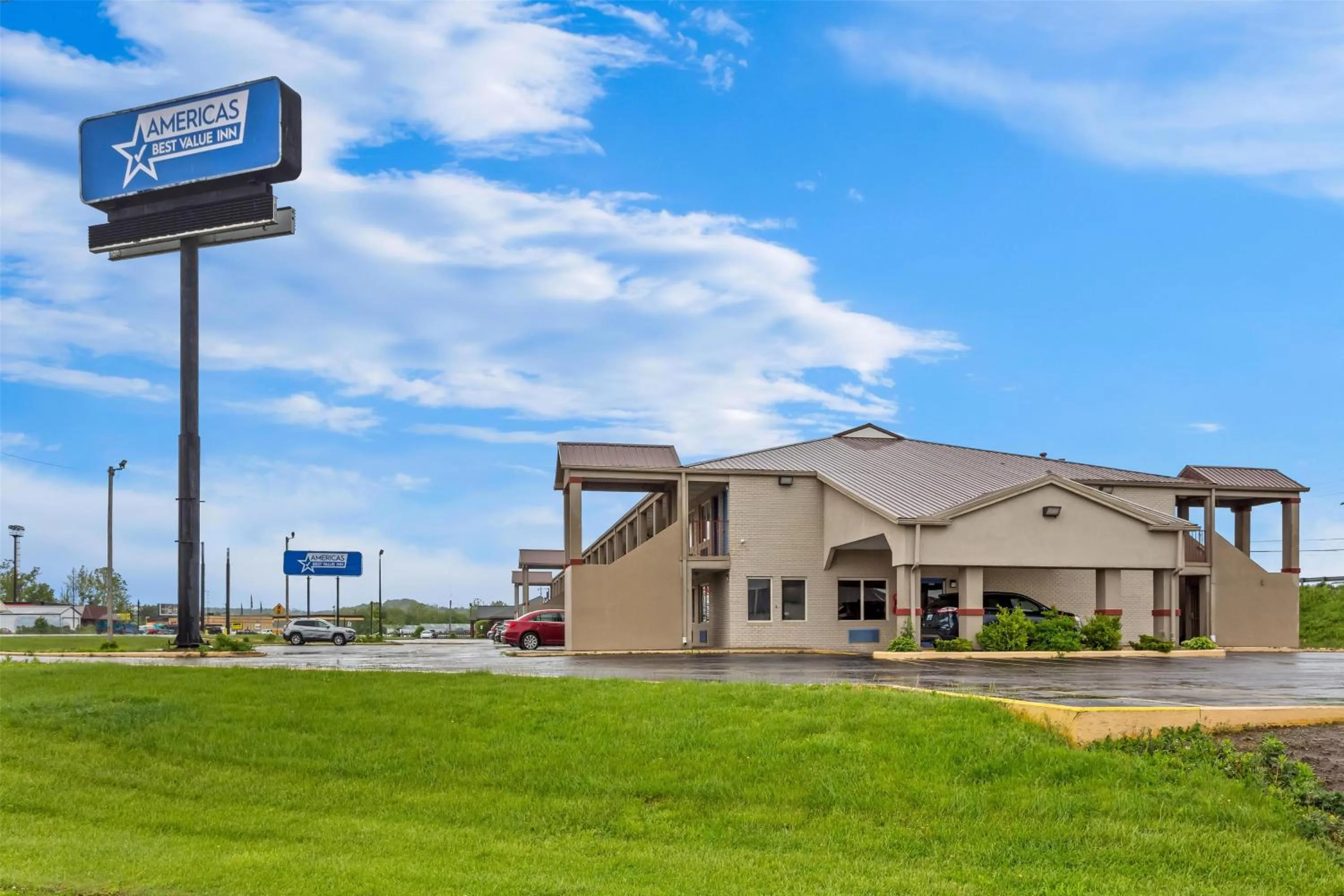 Property building in Americas Best Value Inn Grayson