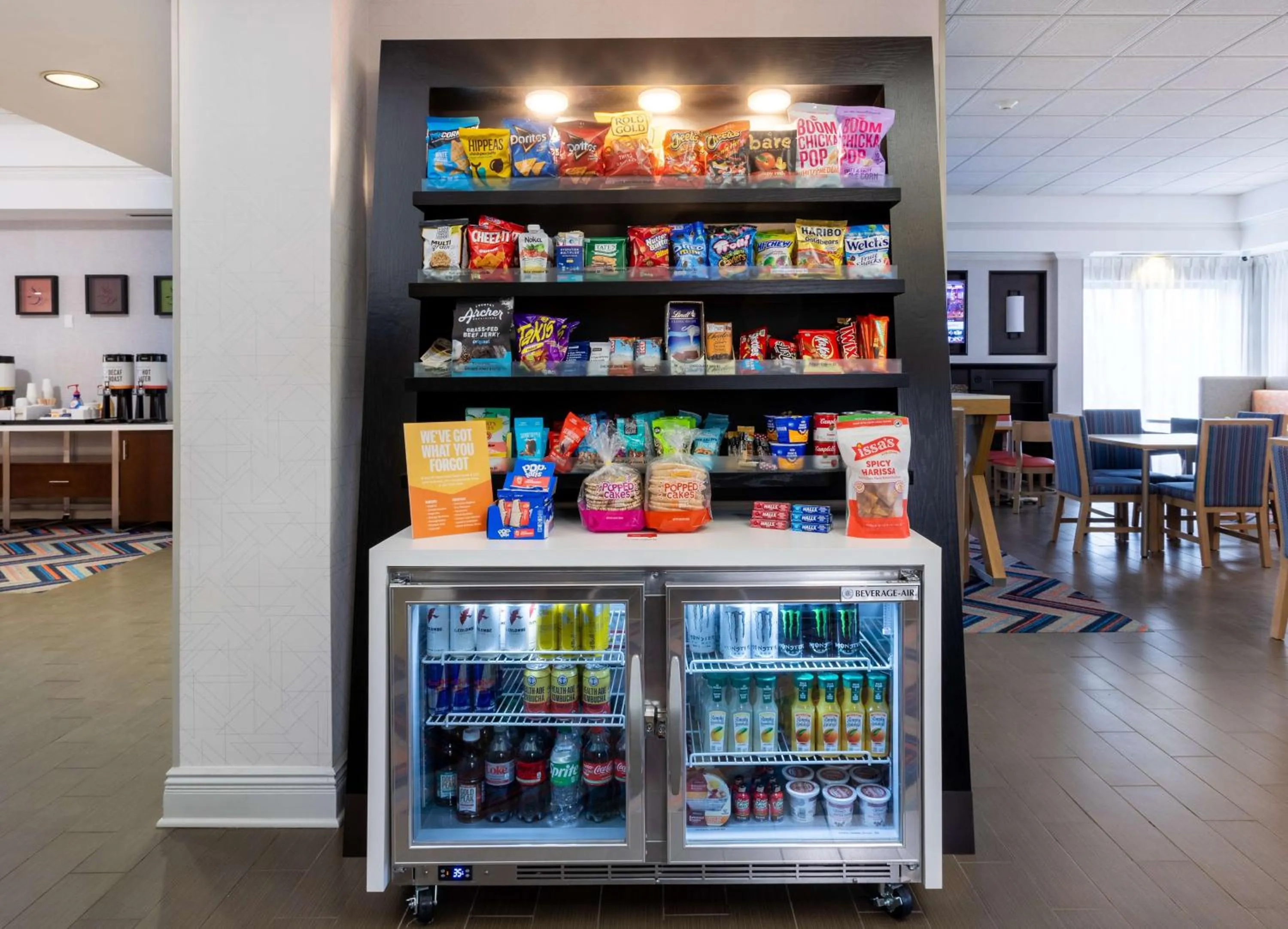 Food and drinks in Hampton Inn Buffalo-South/I-90