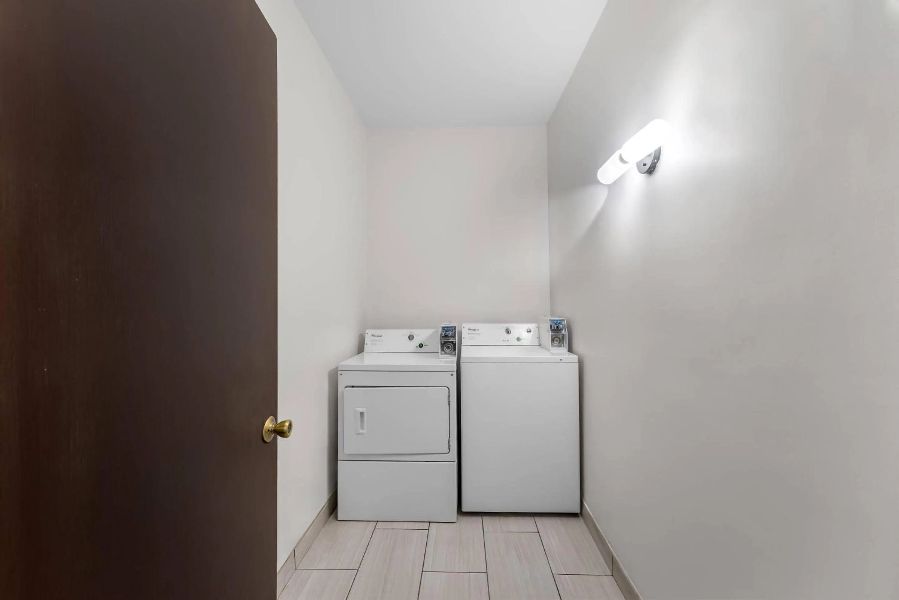 Other in Comfort Suites London South