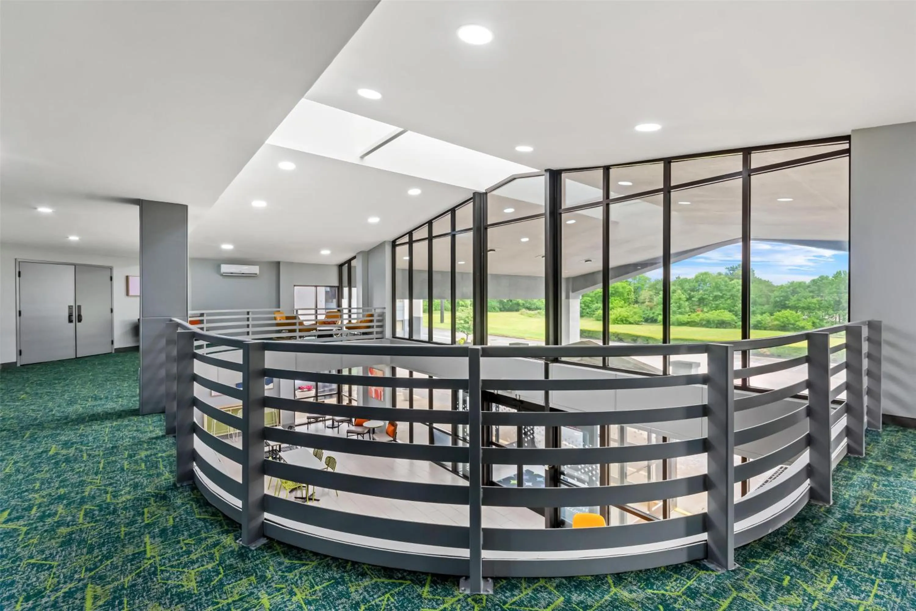 Lobby or reception in Spark by Hilton Lexington Hamburg