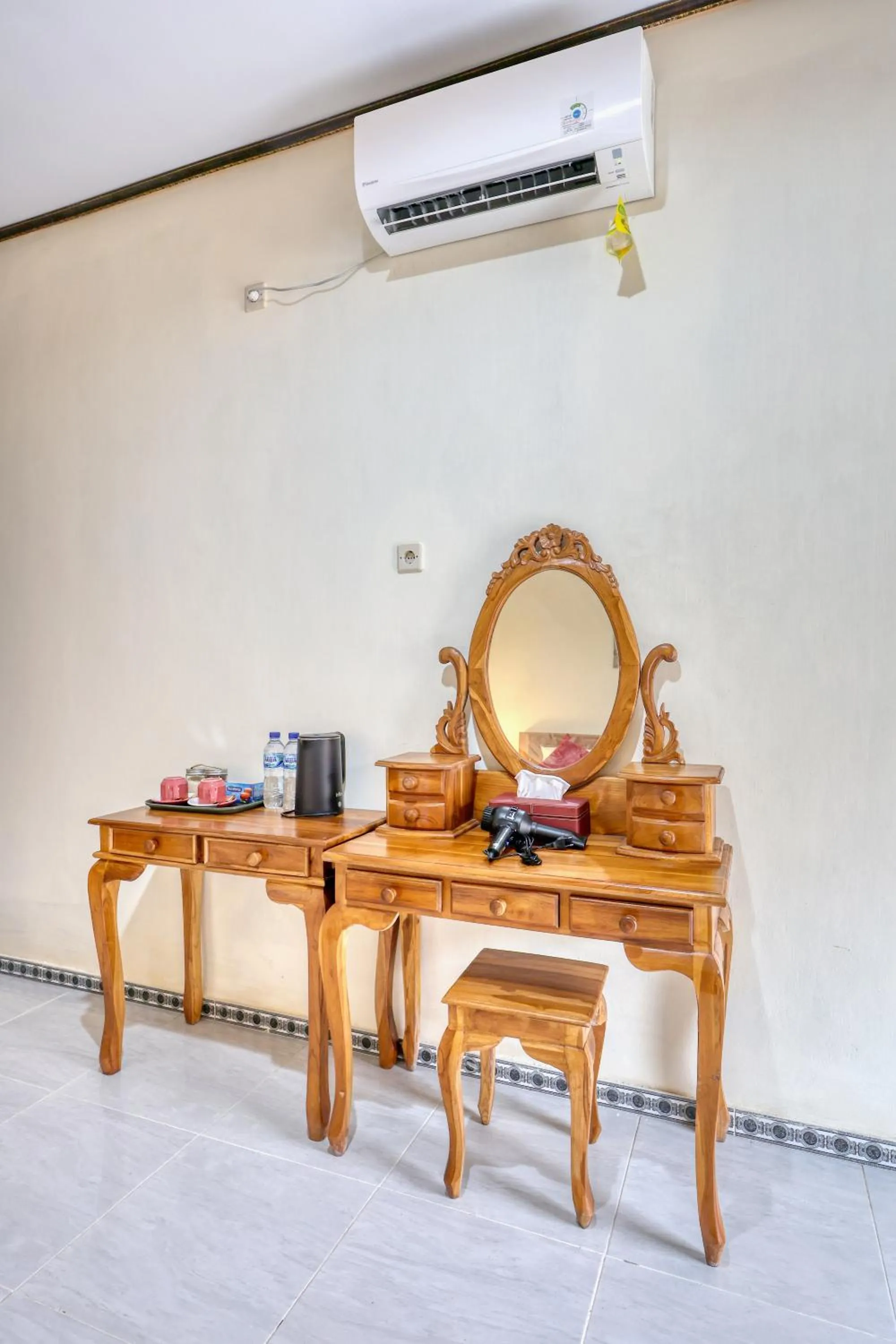 Coffee/tea facilities in Nata Cottages