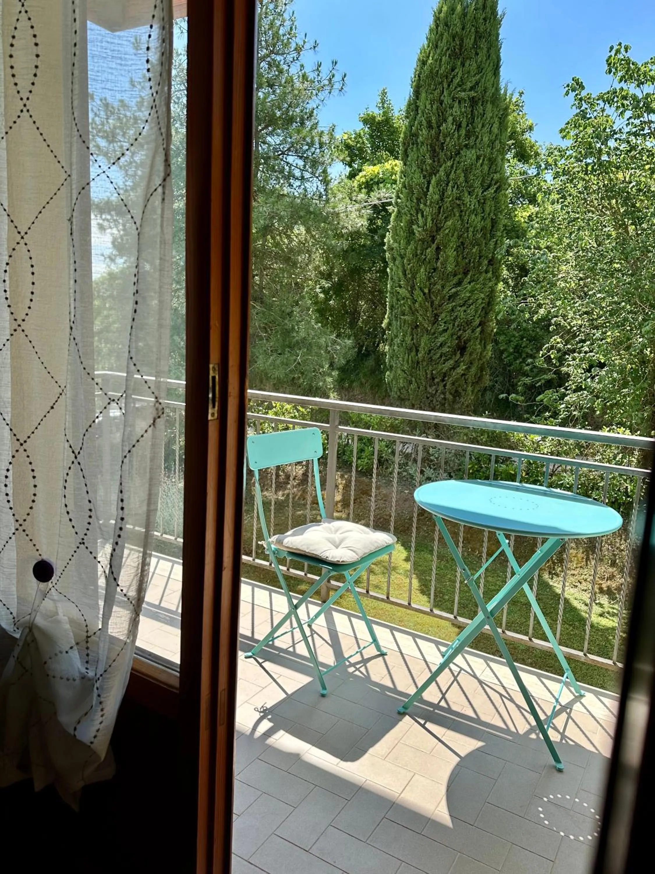 Balcony/Terrace in The Grapevine by MANVI