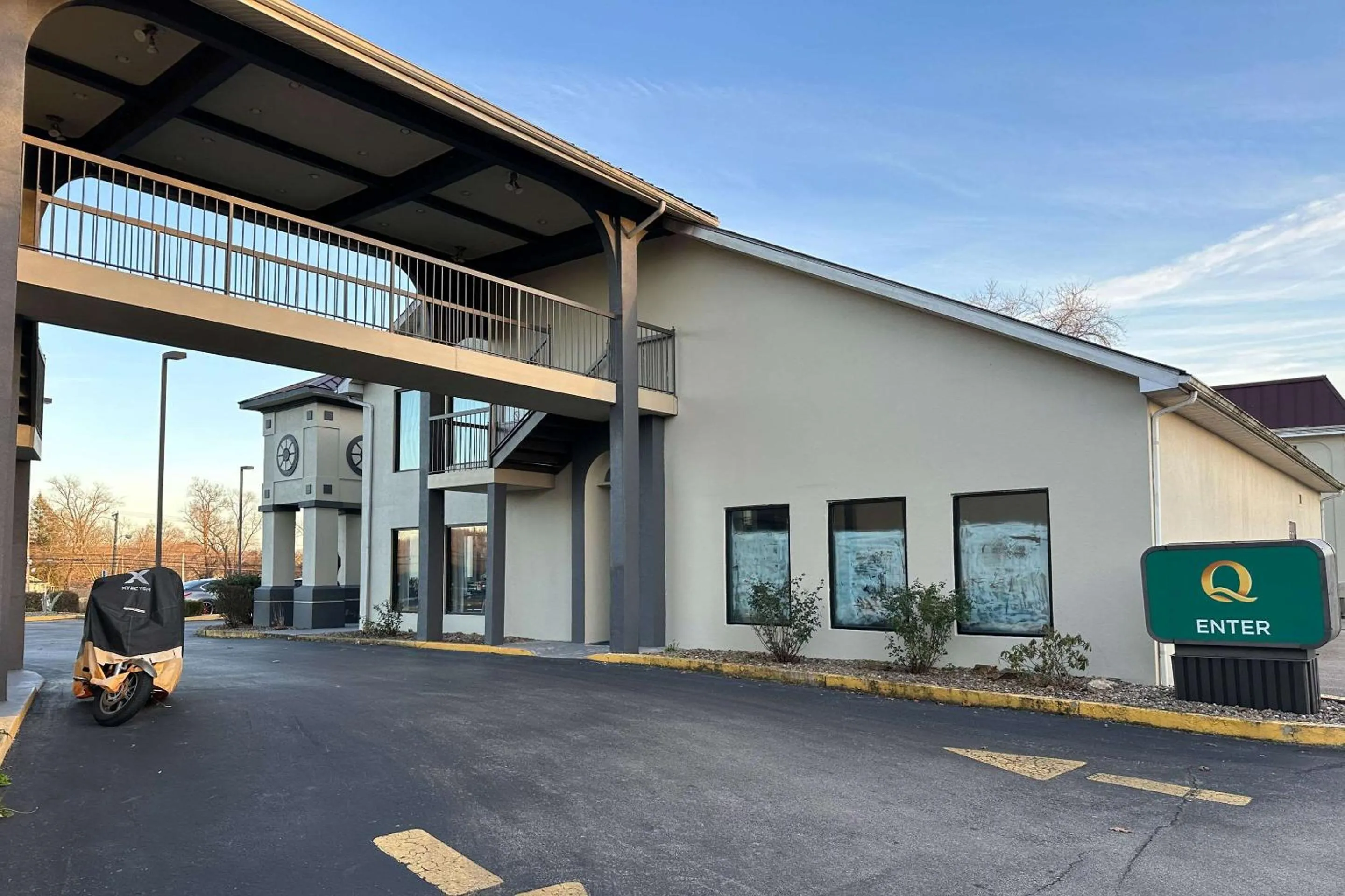 Property building in Quality Inn Ashland
