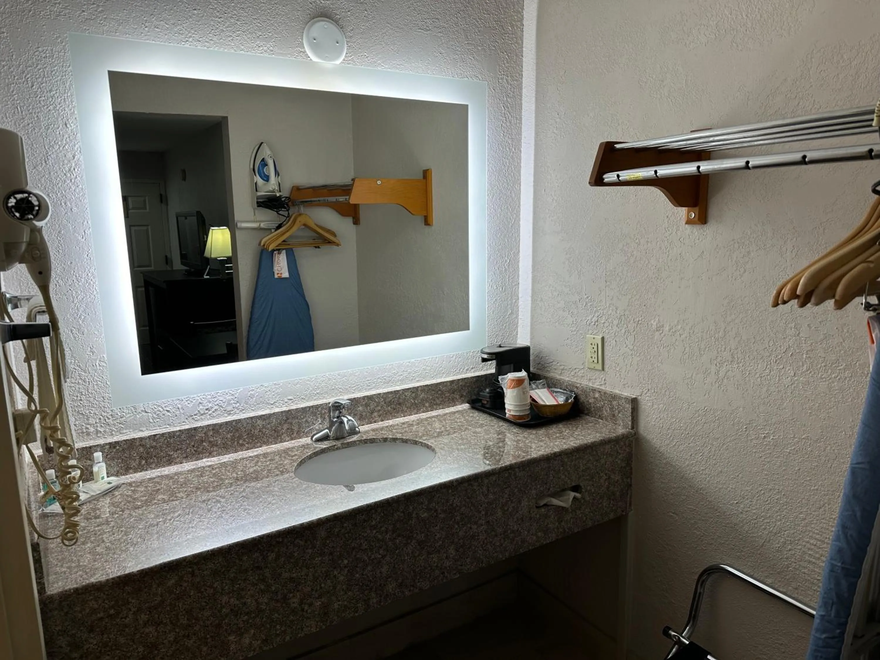 Bathroom in Quality Inn Ashland