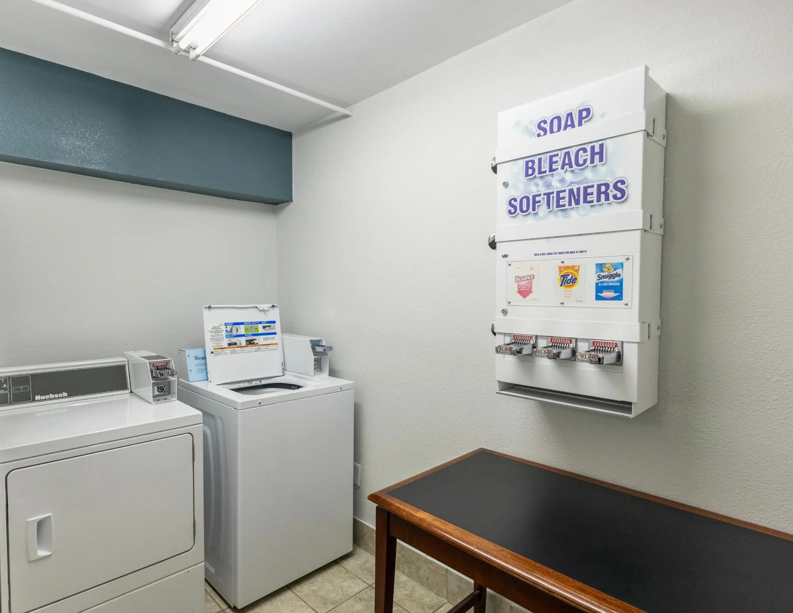 washing machine in Quality Inn Carrollton