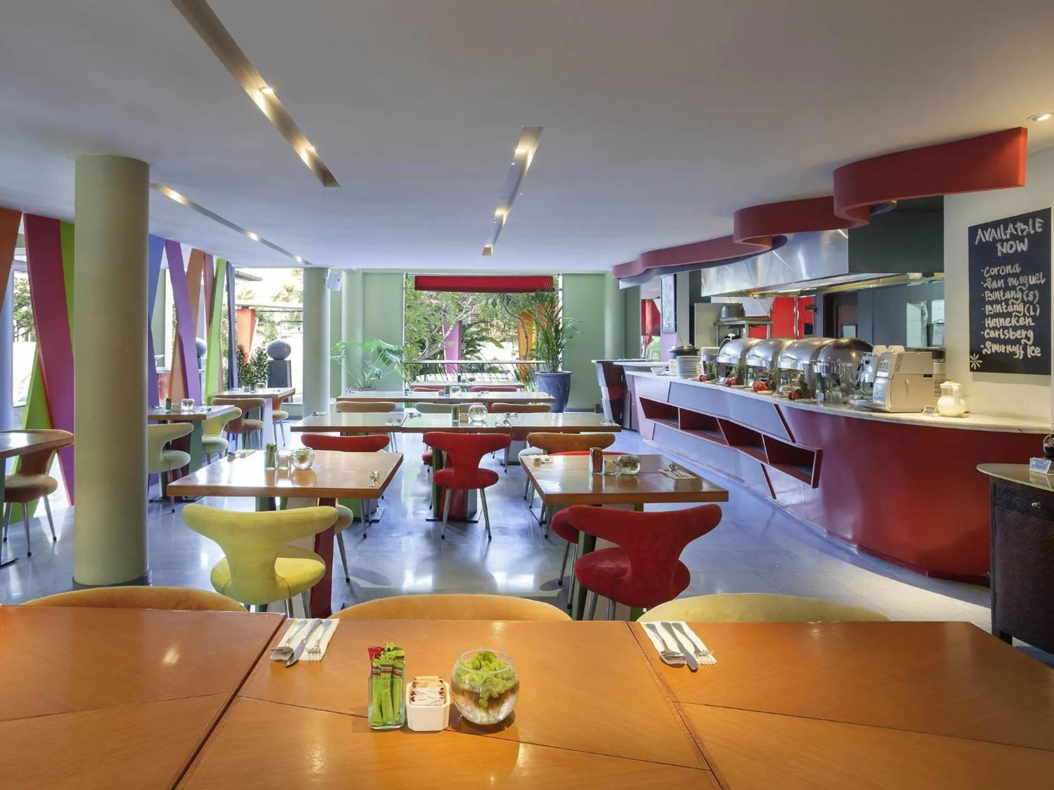 Restaurant/places to eat in ibis Styles Bali Legian