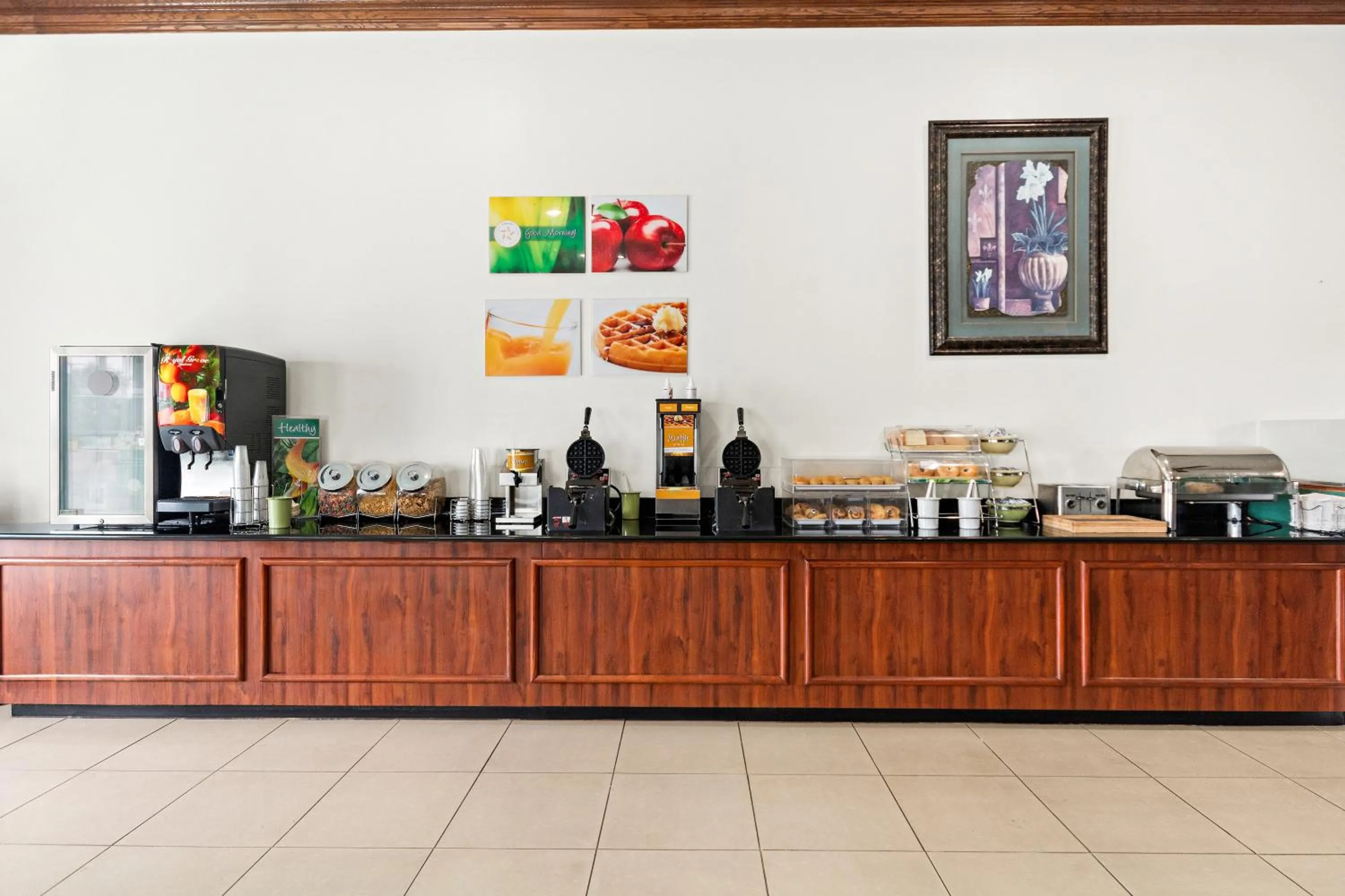 Breakfast in Quality Inn Dry Ridge