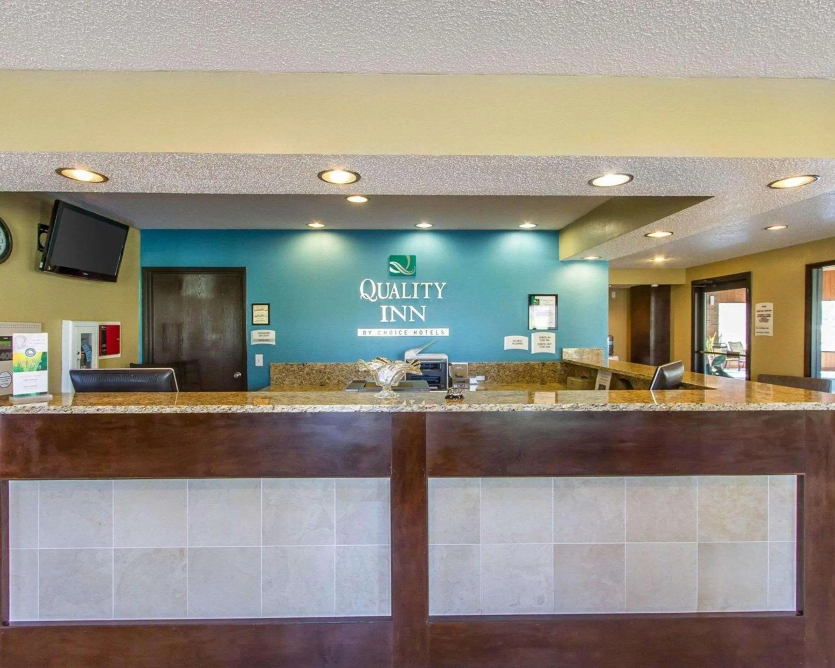 Lobby or reception in Quality Inn Murray University Area