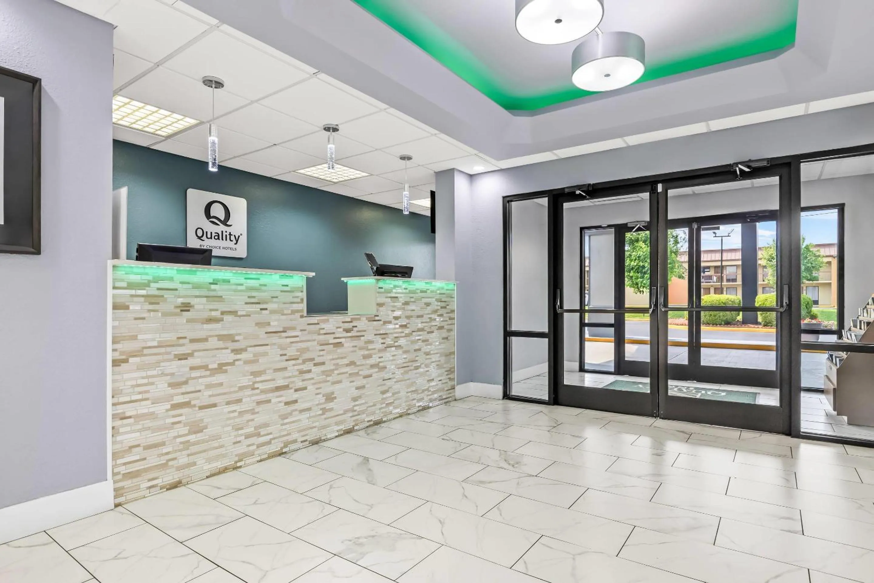 Lobby or reception in Quality Inn Oak Grove Fort Campbell