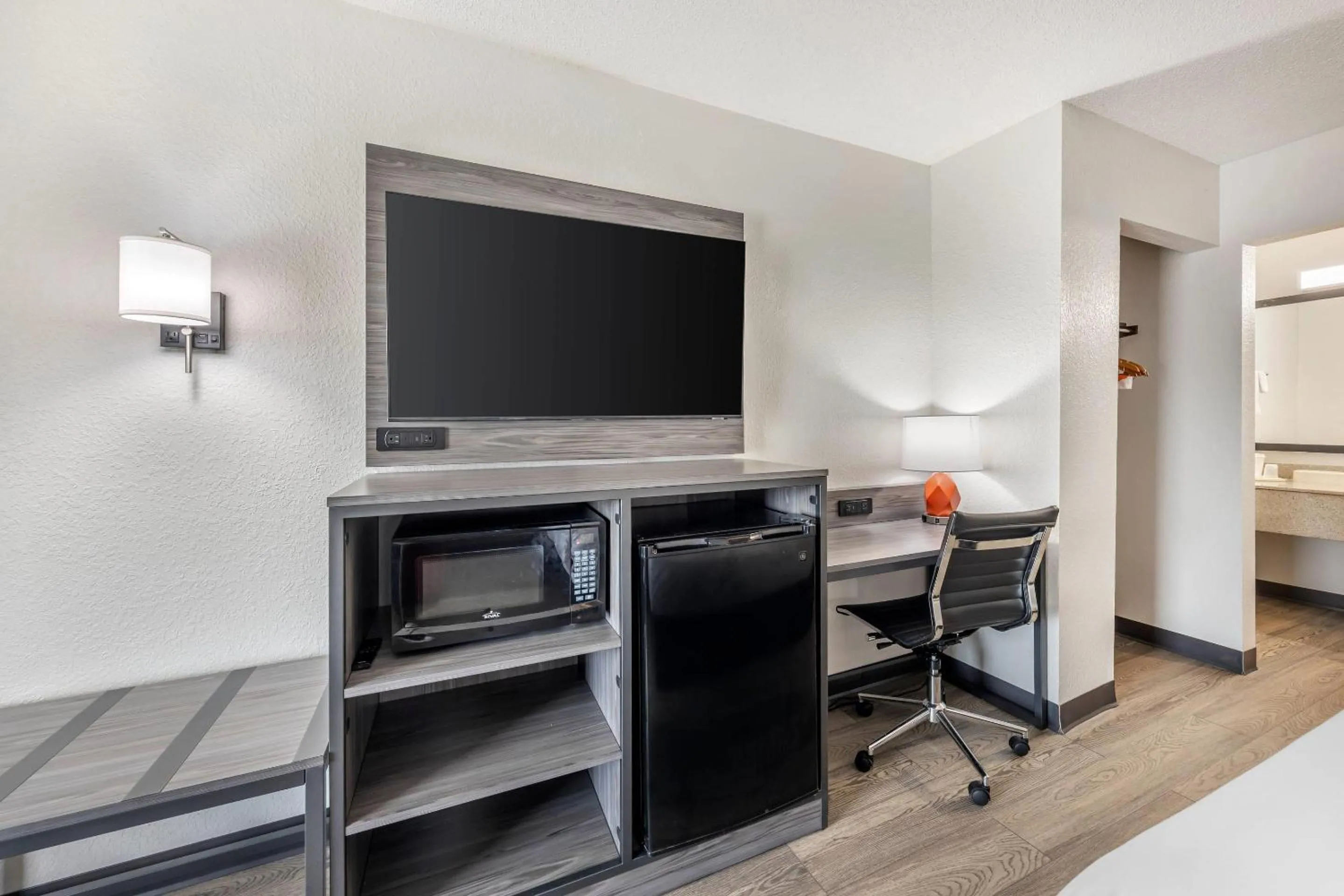 Bedroom in Quality Inn Glasgow