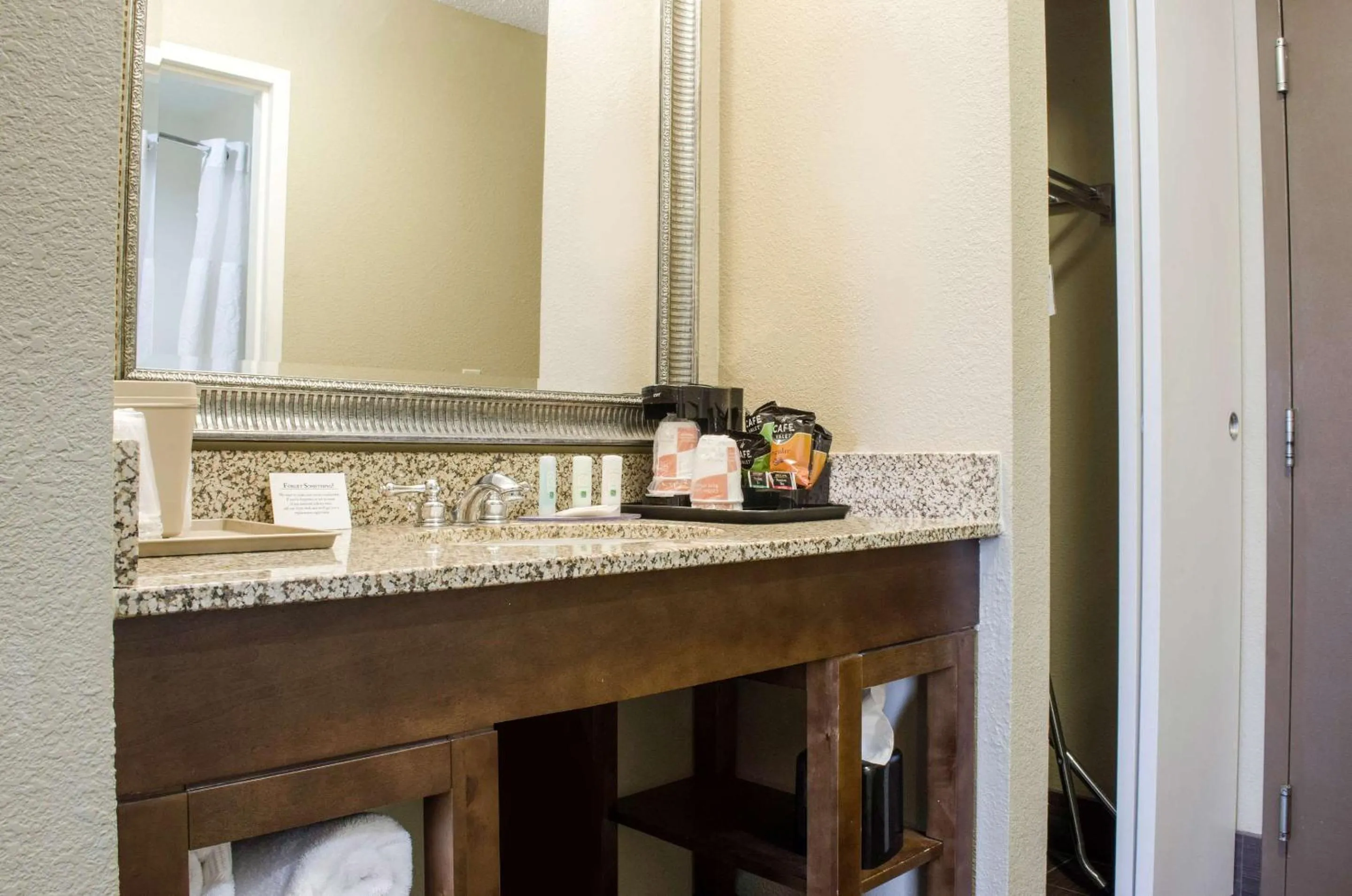 Bedroom in Quality Inn Ruston