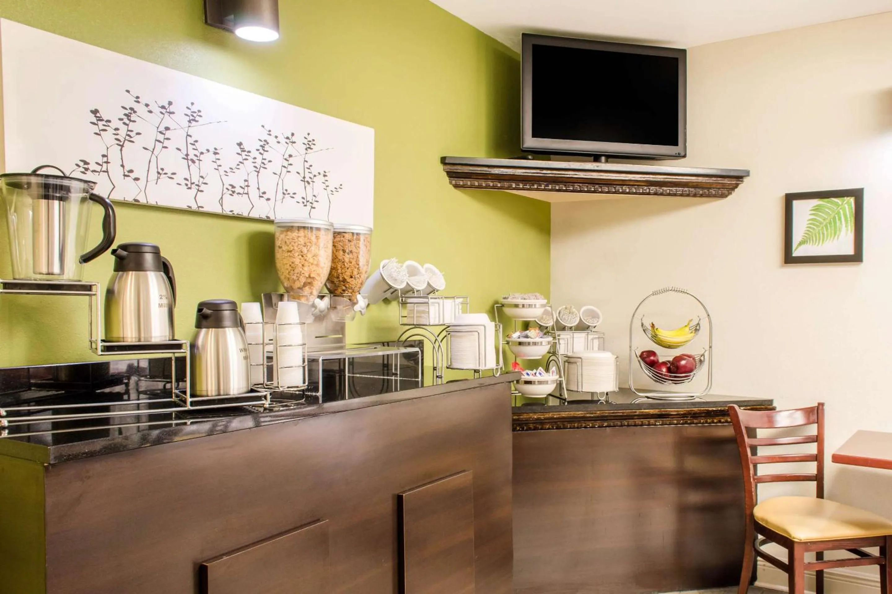 Breakfast in Sleep Inn & Suites Metairie - New Orleans West