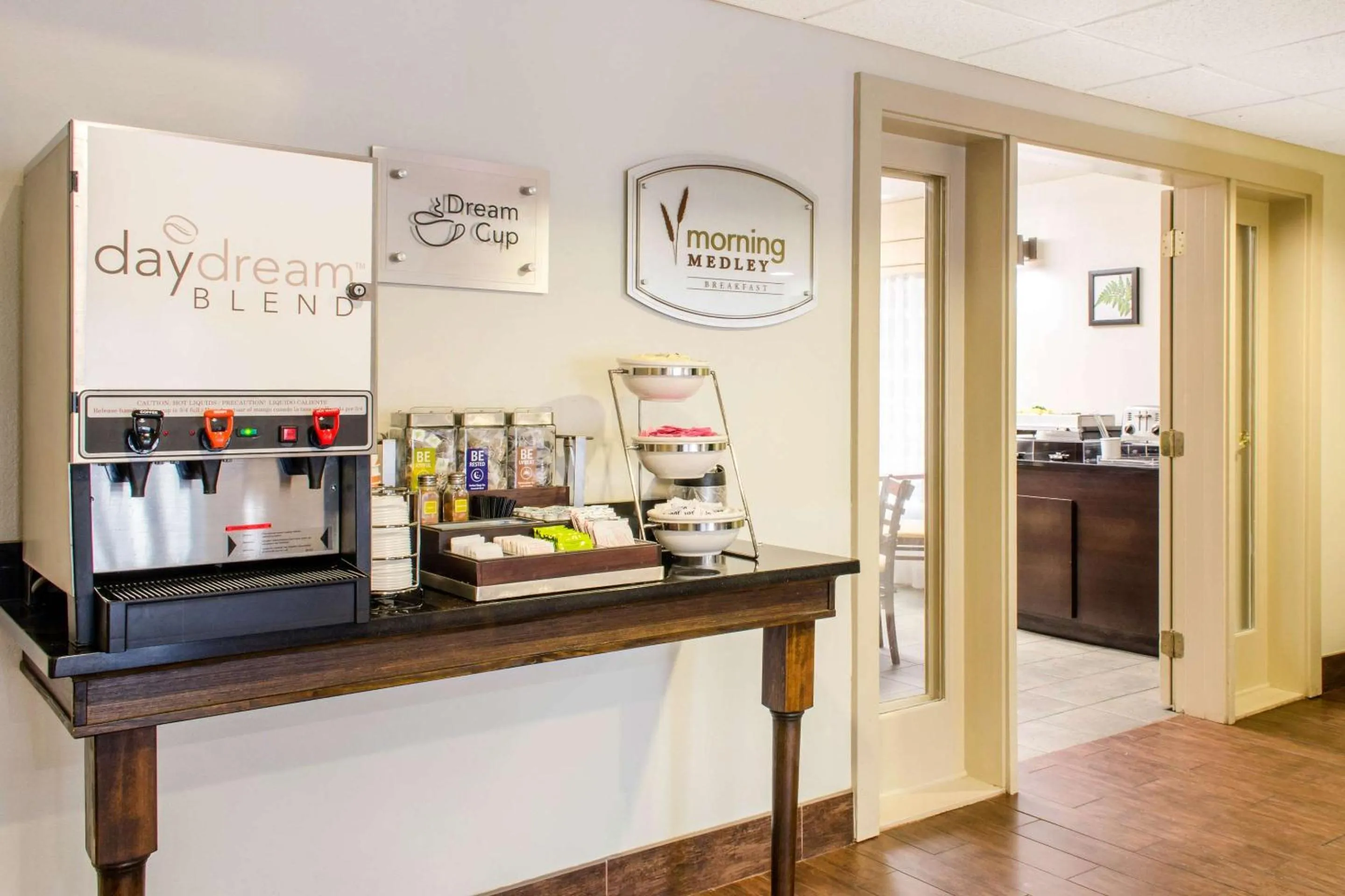 Breakfast in Sleep Inn & Suites Metairie - New Orleans West