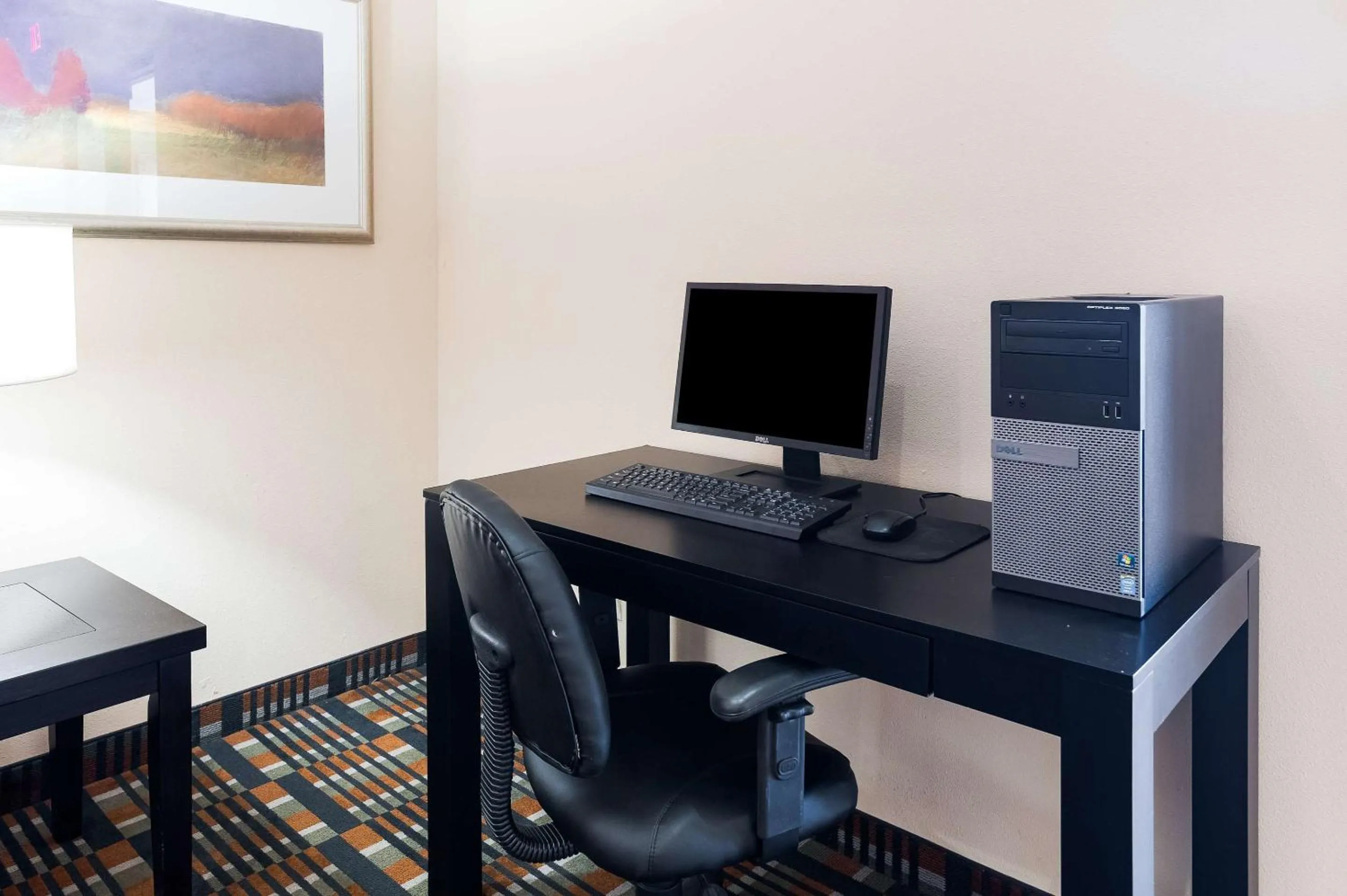 Business facilities in Quality Inn & Suites Lake Charles South