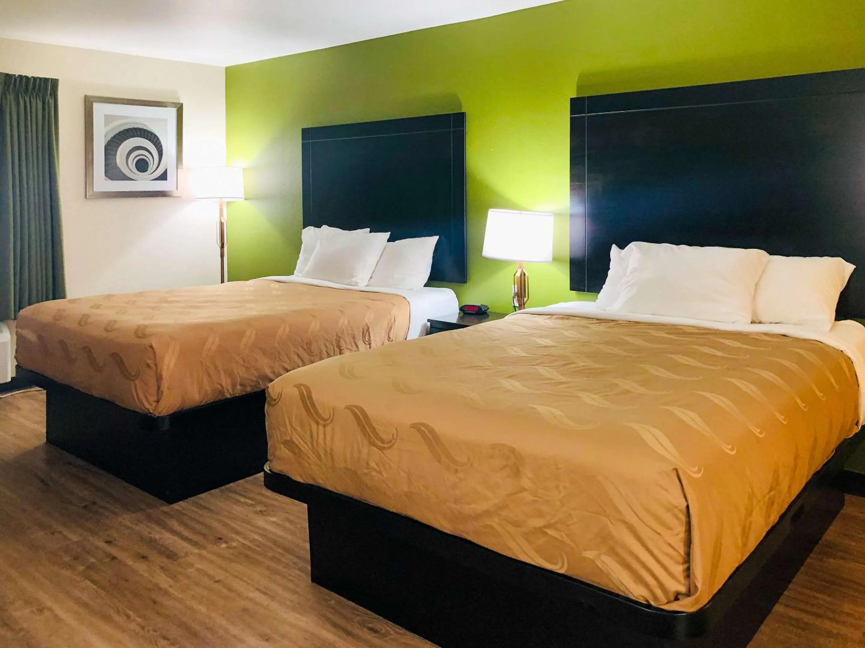 Bedroom, Bed in Quality Inn & Suites Lake Charles South