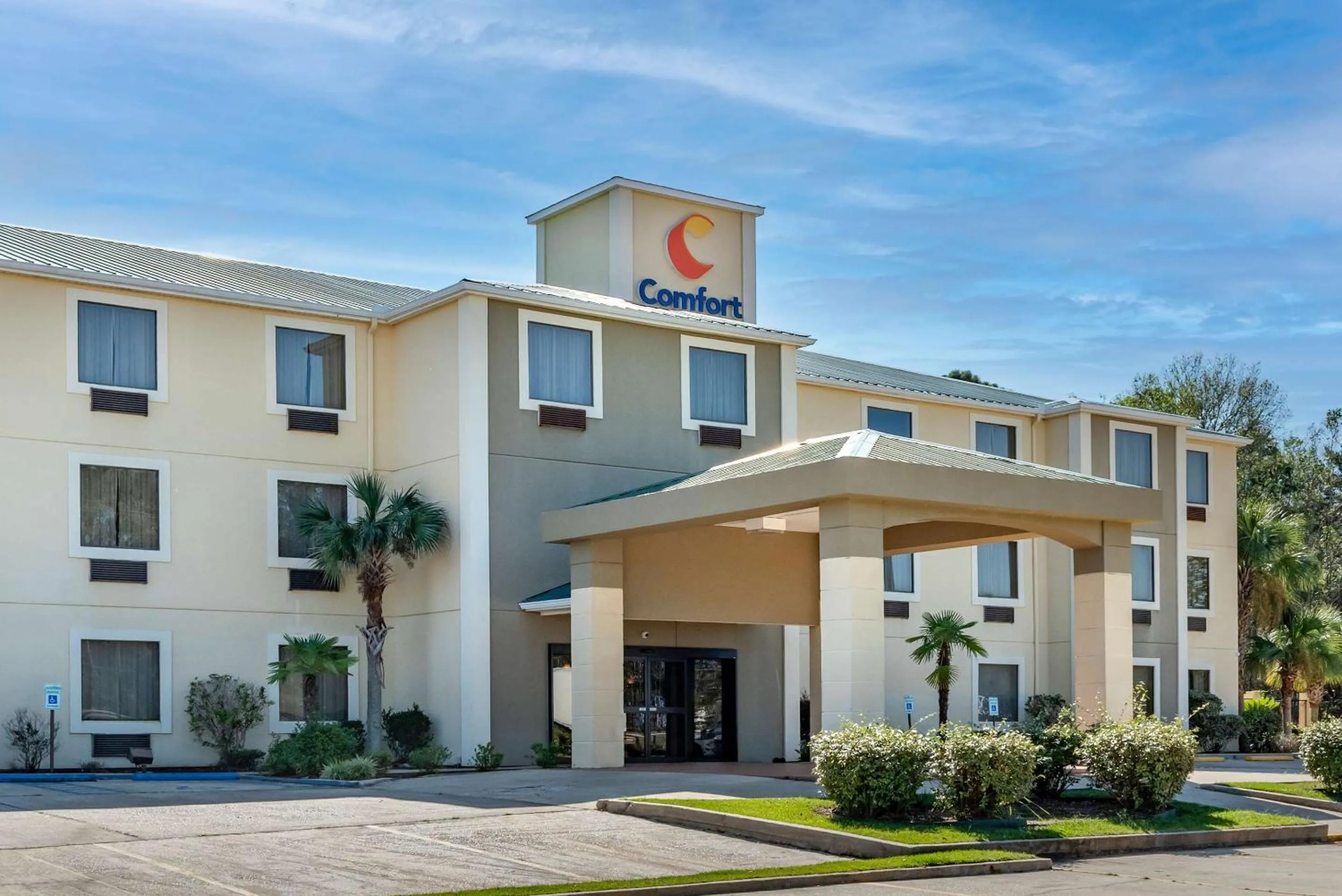 Property building in Comfort Inn Amite City