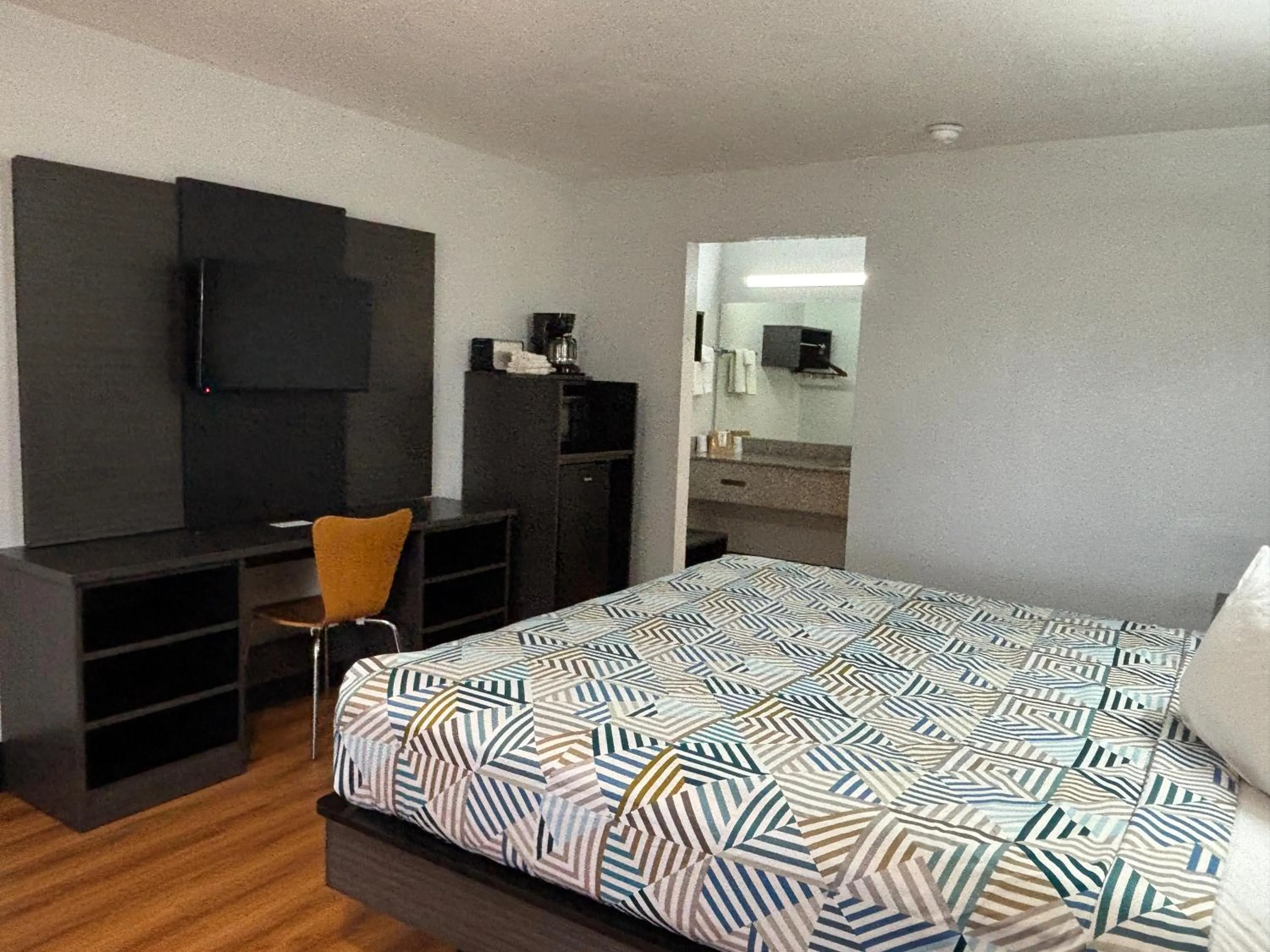 Bedroom, Bed in Motel 6-Sulphur, LA