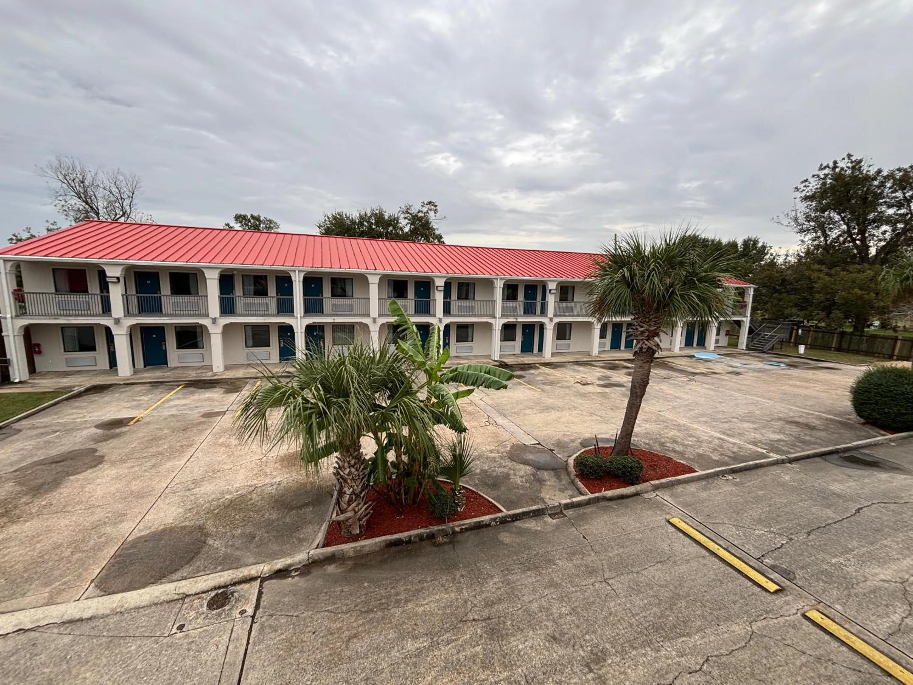 Property building in Motel 6-Sulphur, LA