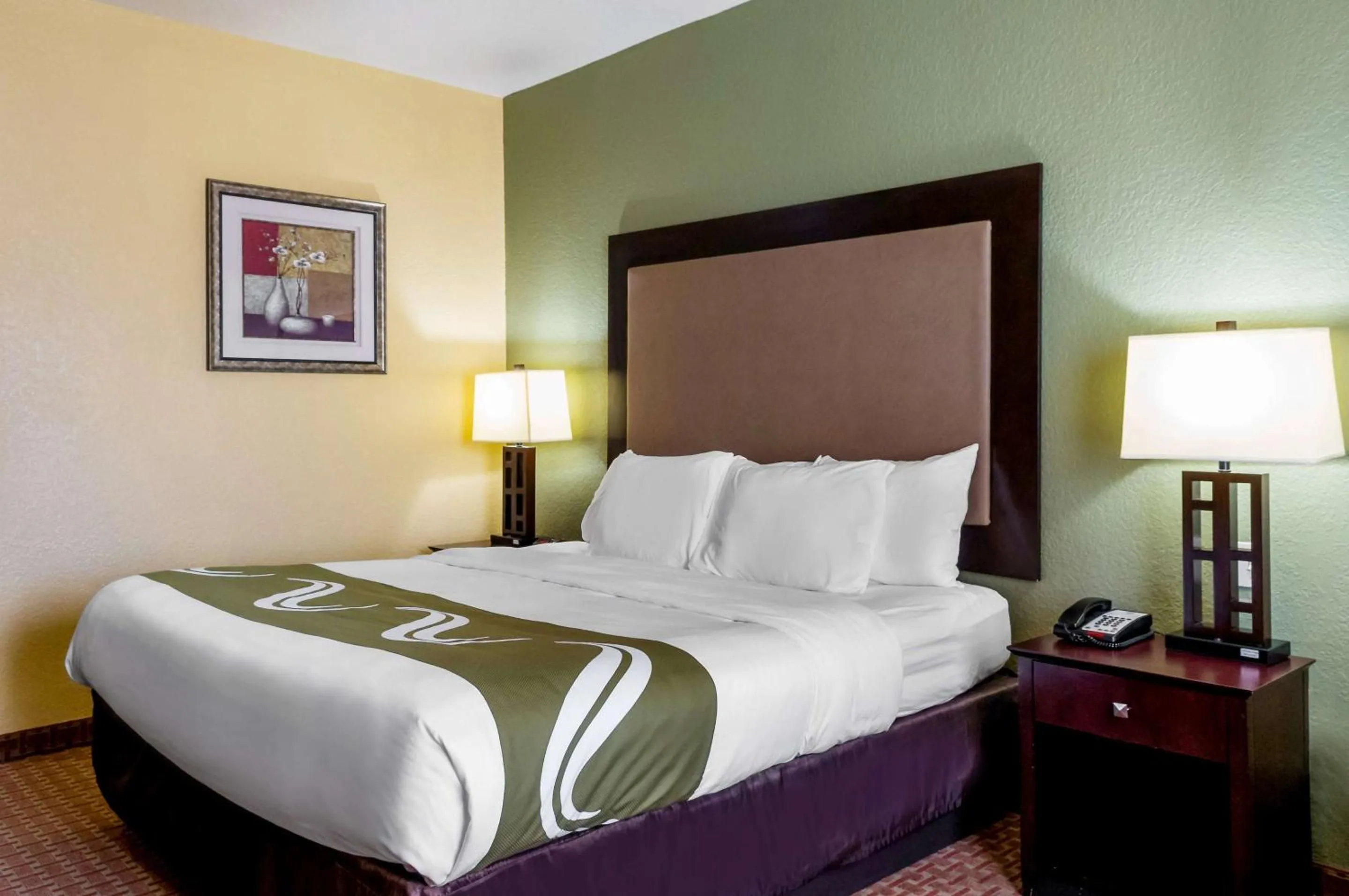 Bedroom in Quality Inn & Suites Slidell