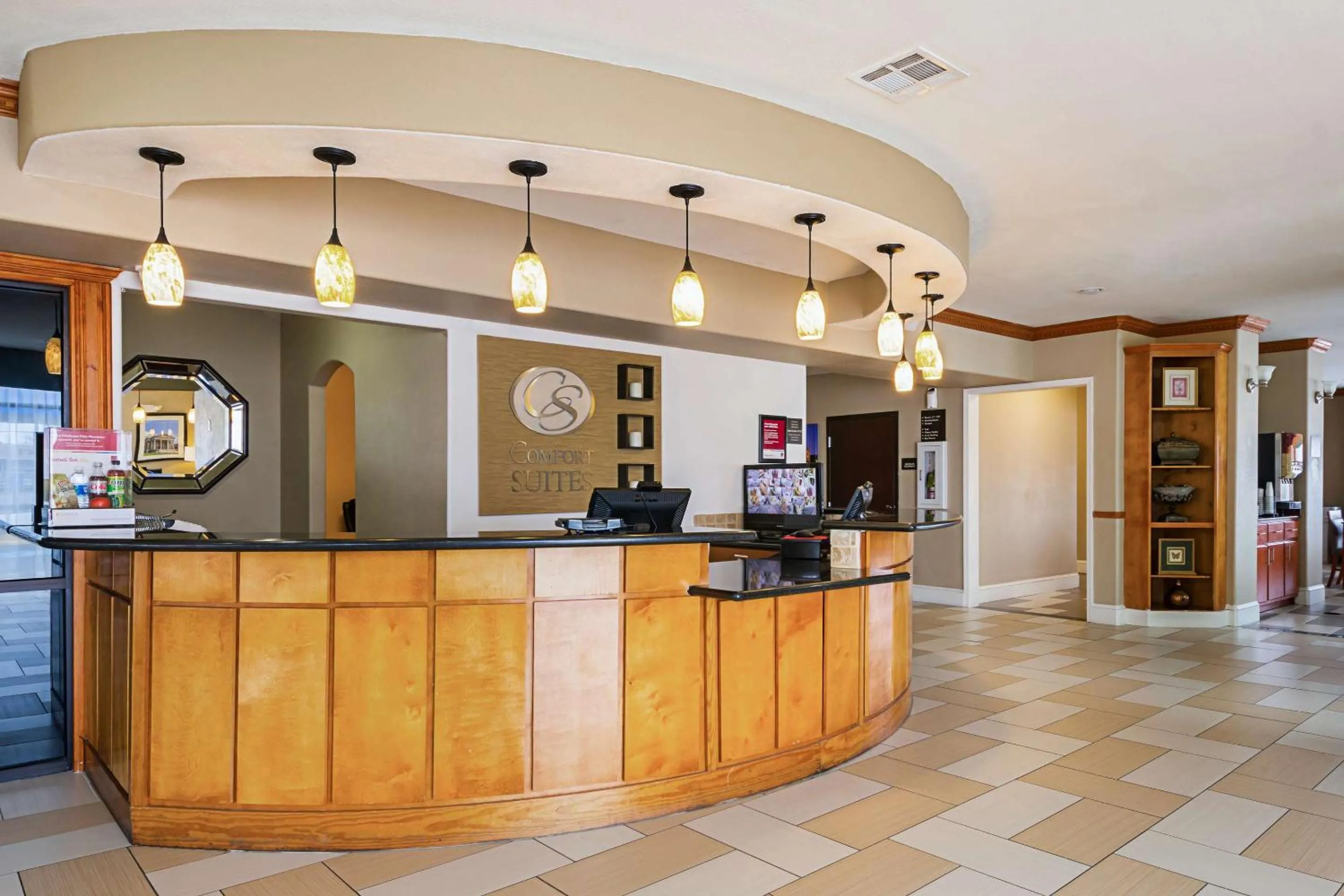 Lobby or reception in Comfort Suites Lake Charles