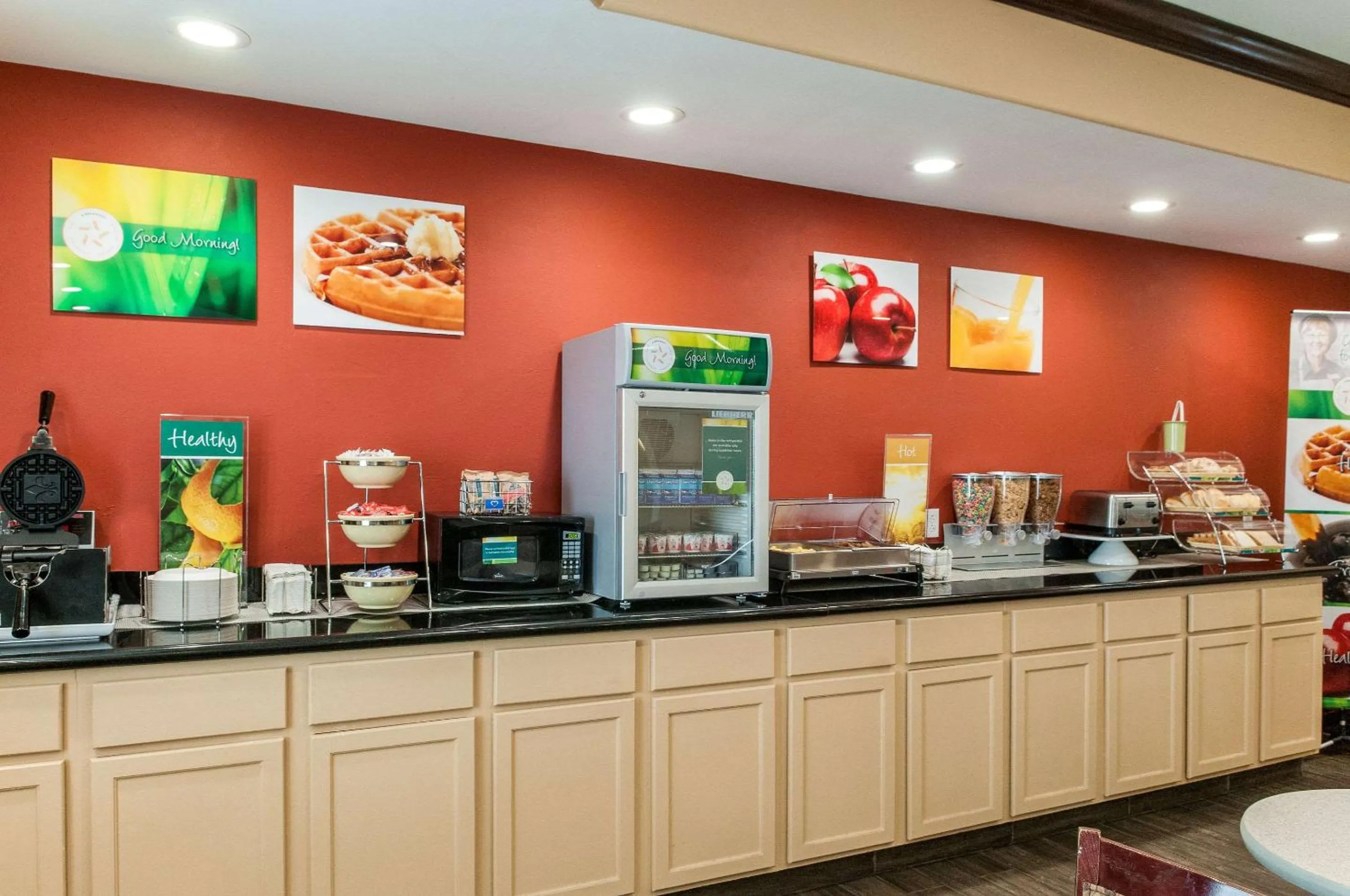 Restaurant/places to eat in Quality Inn & Suites Houma