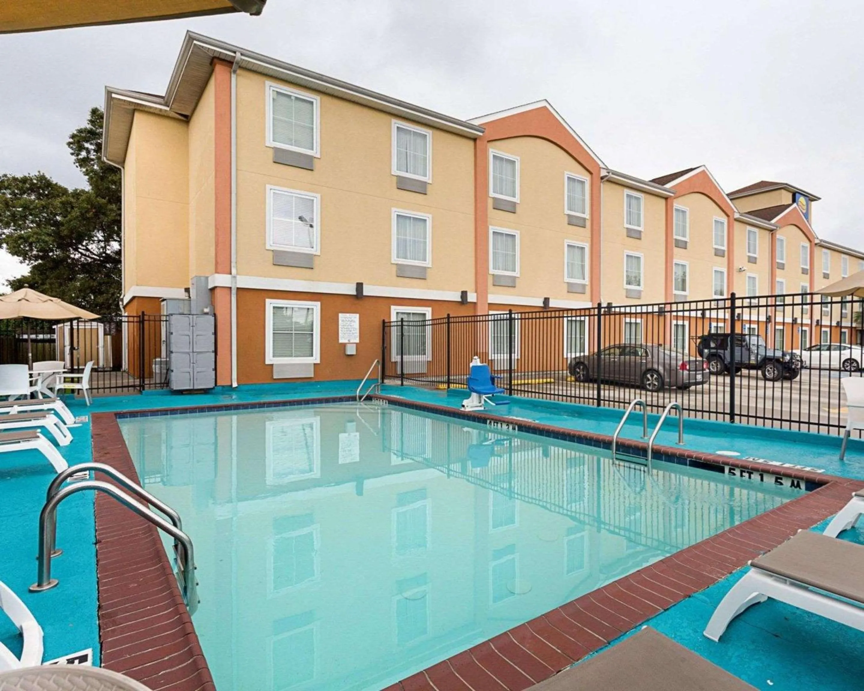 On site in Comfort Inn Marrero - New Orleans West