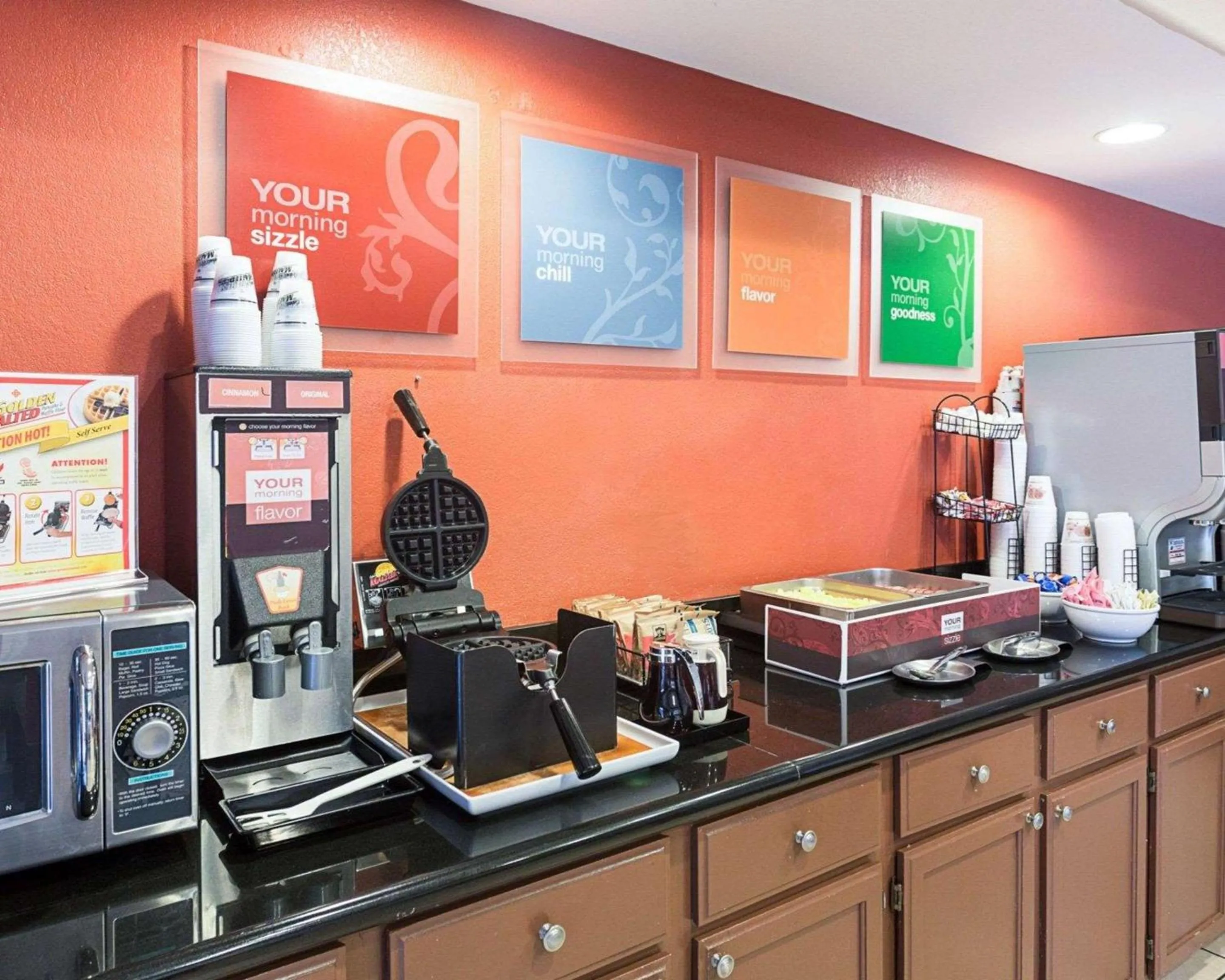 Restaurant/places to eat in Comfort Inn Marrero - New Orleans West