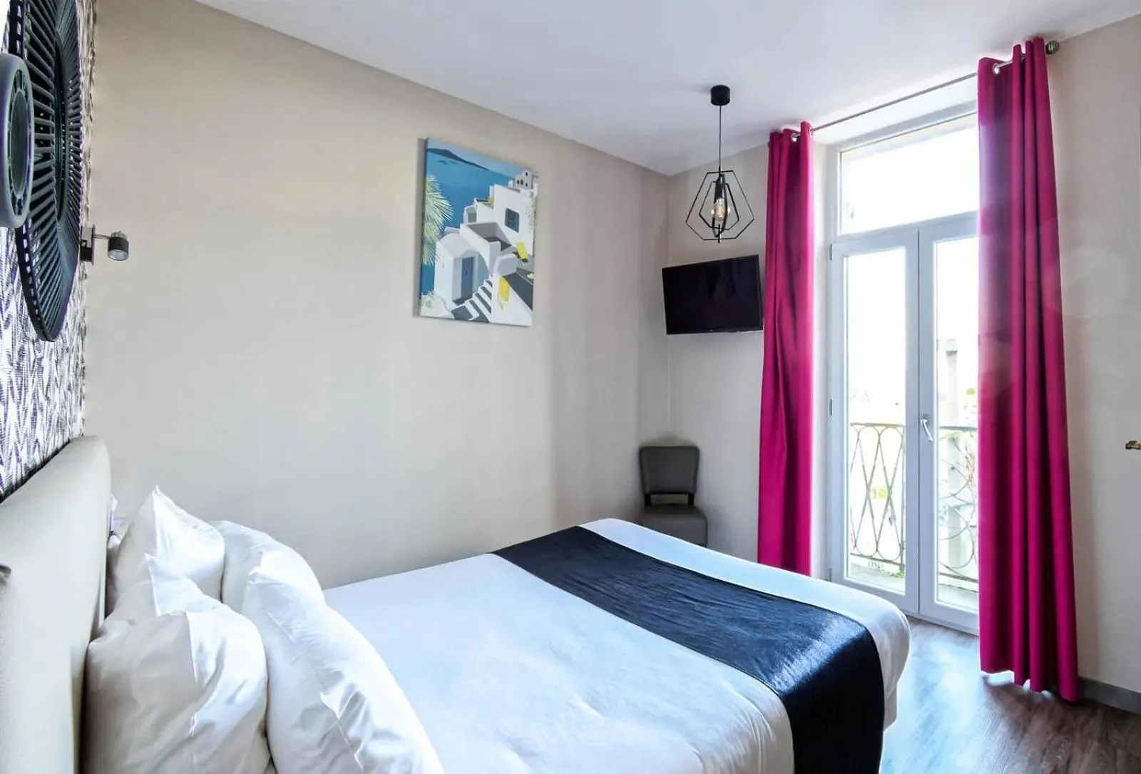 Bed in Le Relais de la Poste