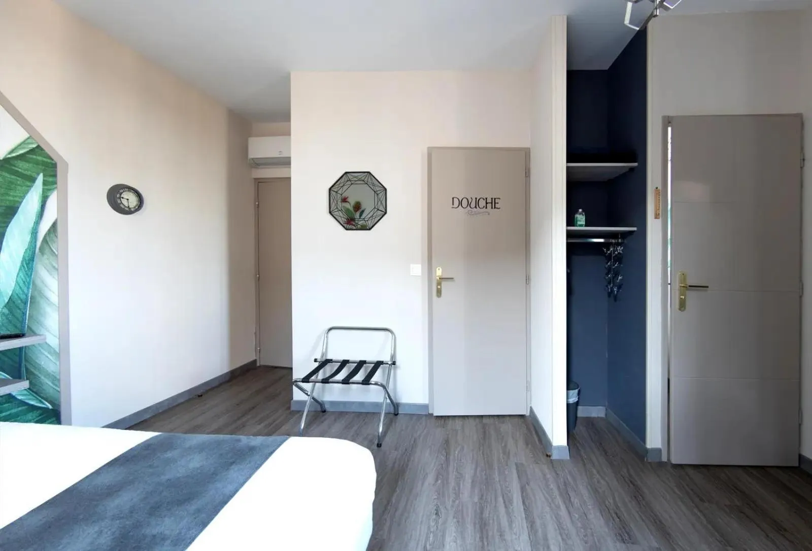 Bed in Le Relais de la Poste