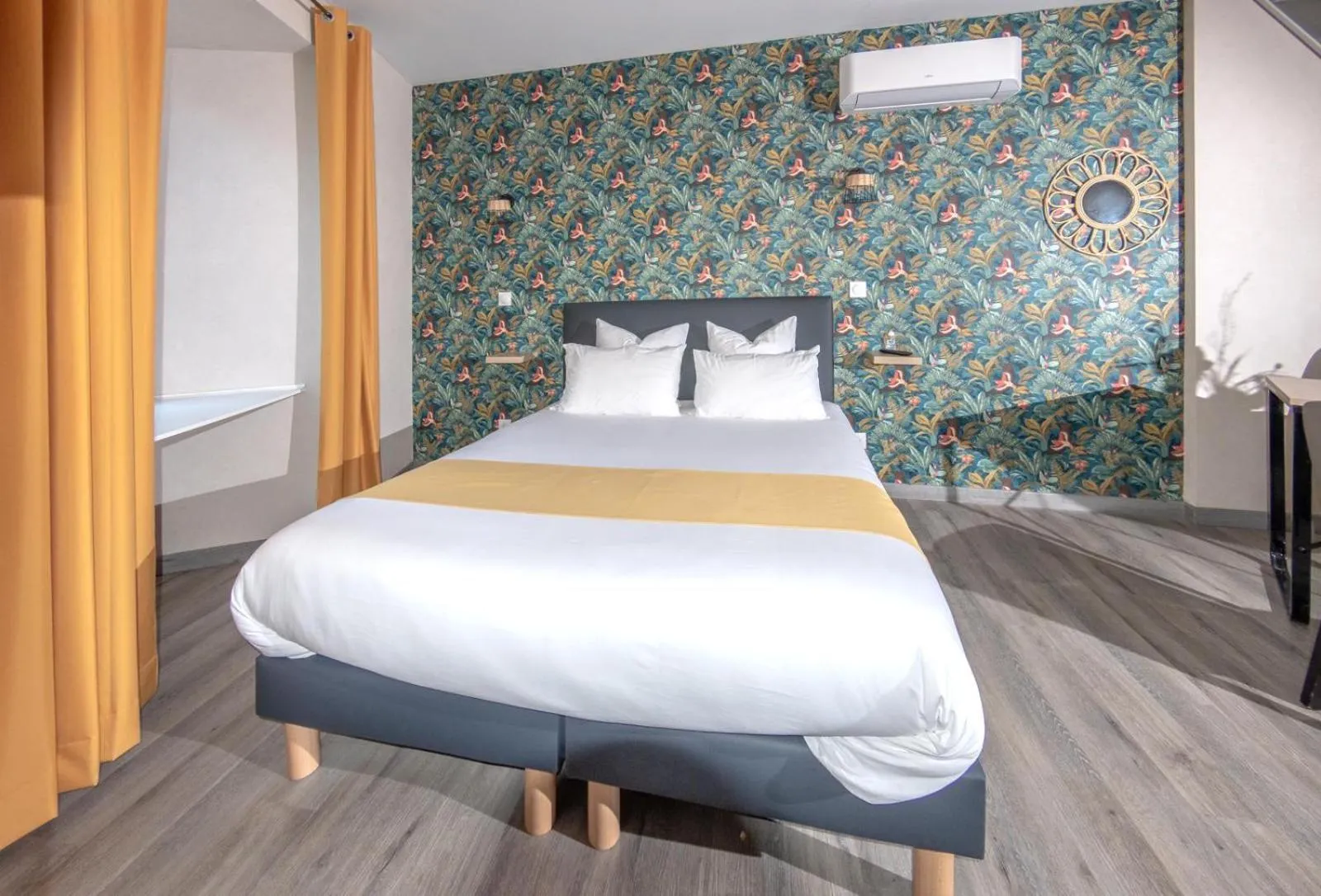 Bed in Le Relais de la Poste