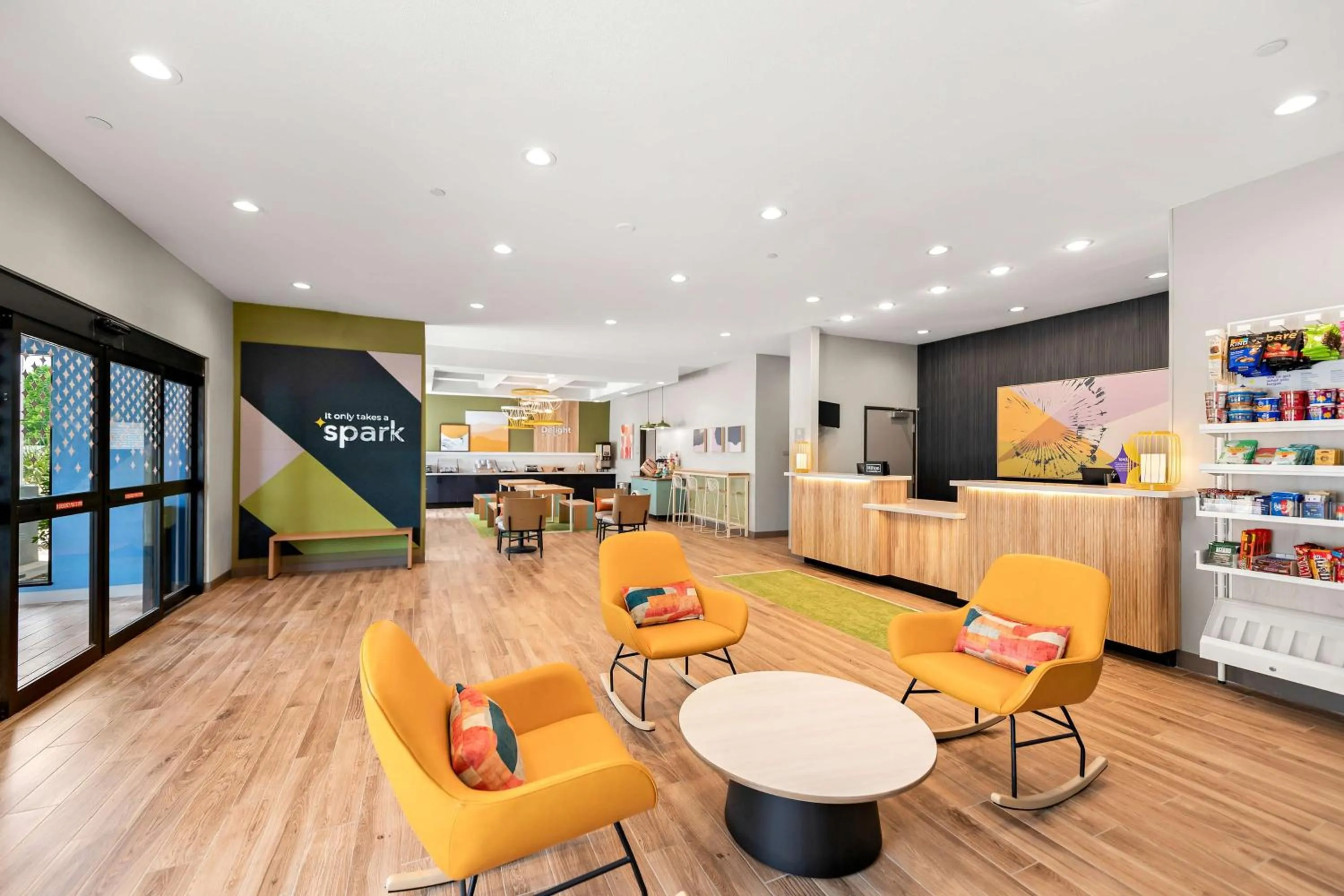 Breakfast in Comfort Inn & Suites Mansfield