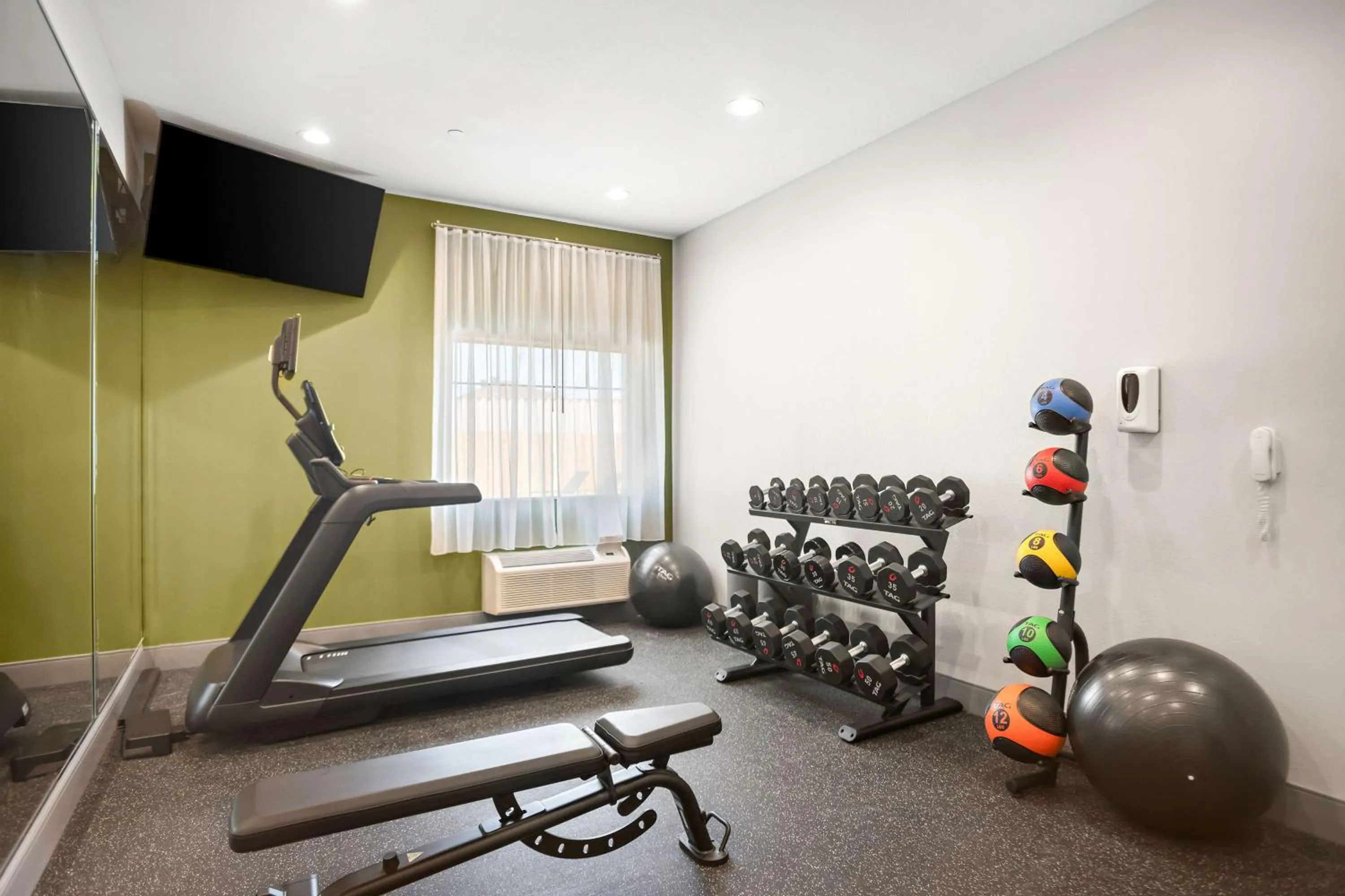 Fitness centre/facilities in Comfort Inn & Suites Mansfield