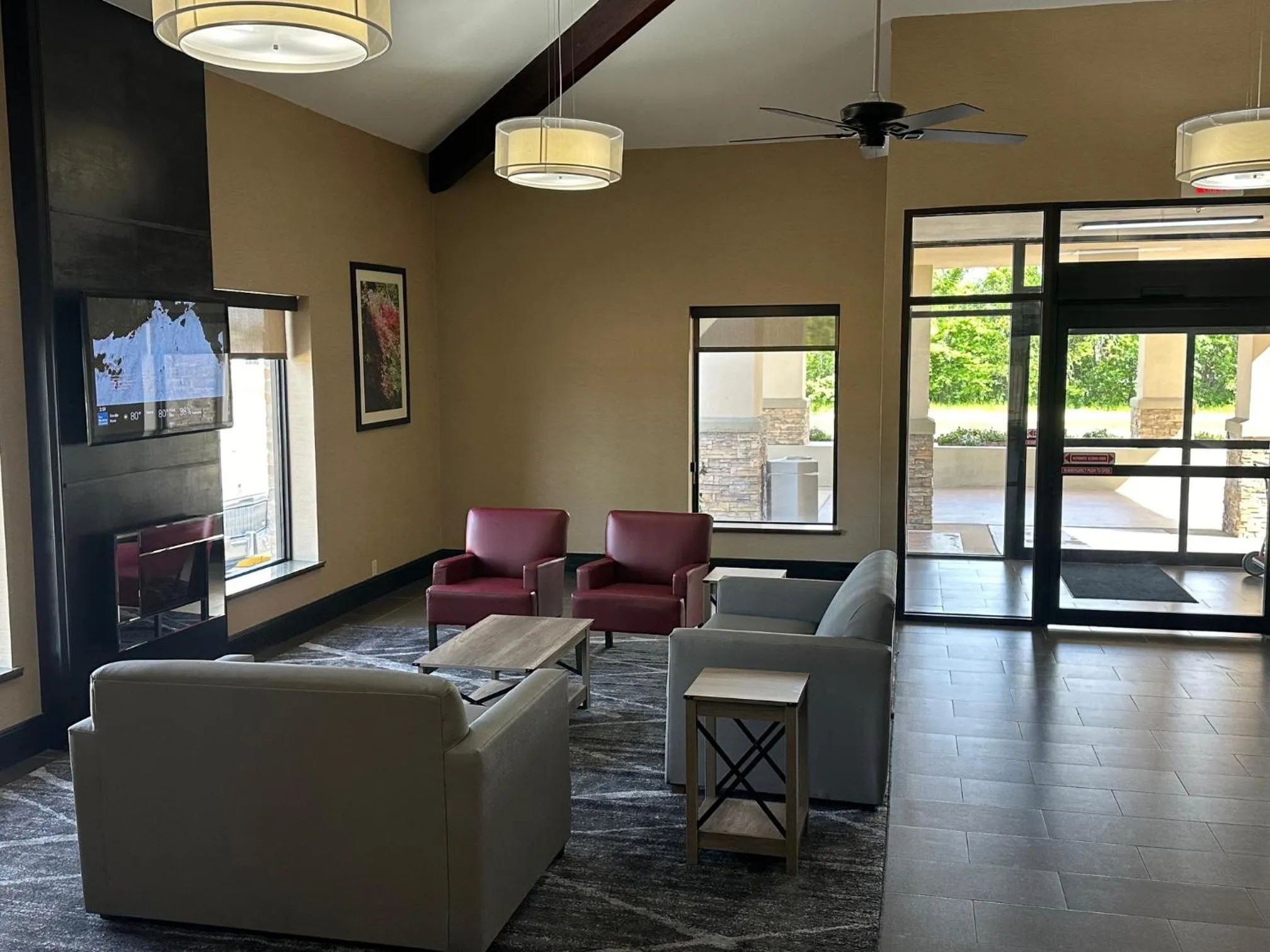 Facade/entrance in Super 8 by Wyndham Alexandria LA