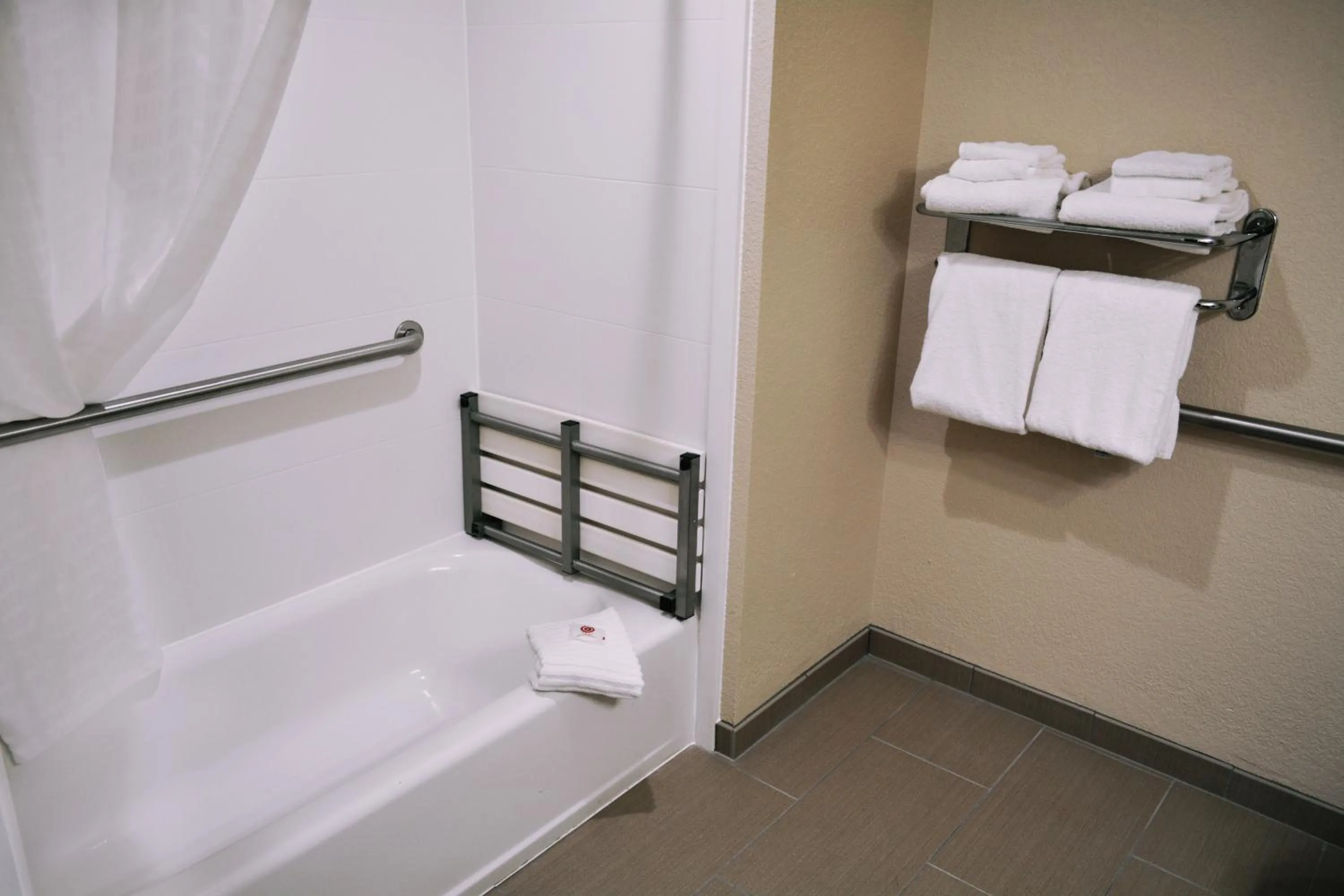 Bathroom in Comfort Inn & Suites Covington - Mandeville