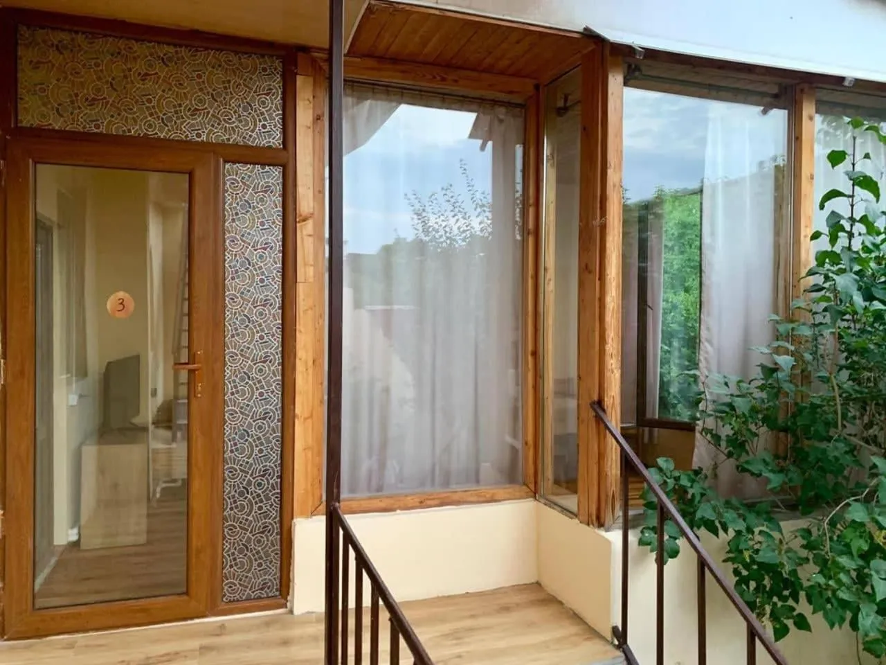 Li Yes Yerevan hotel