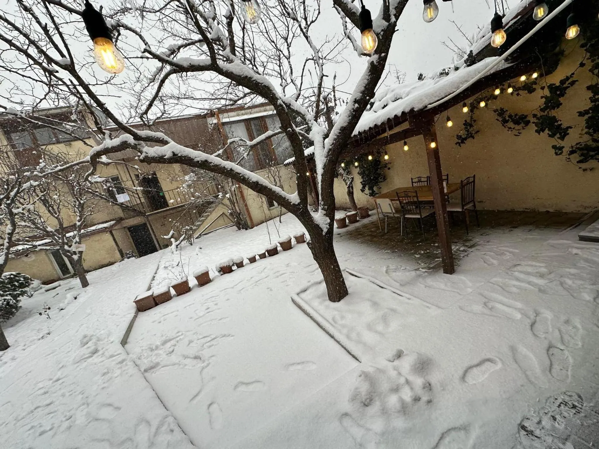 Li Yes Yerevan hotel