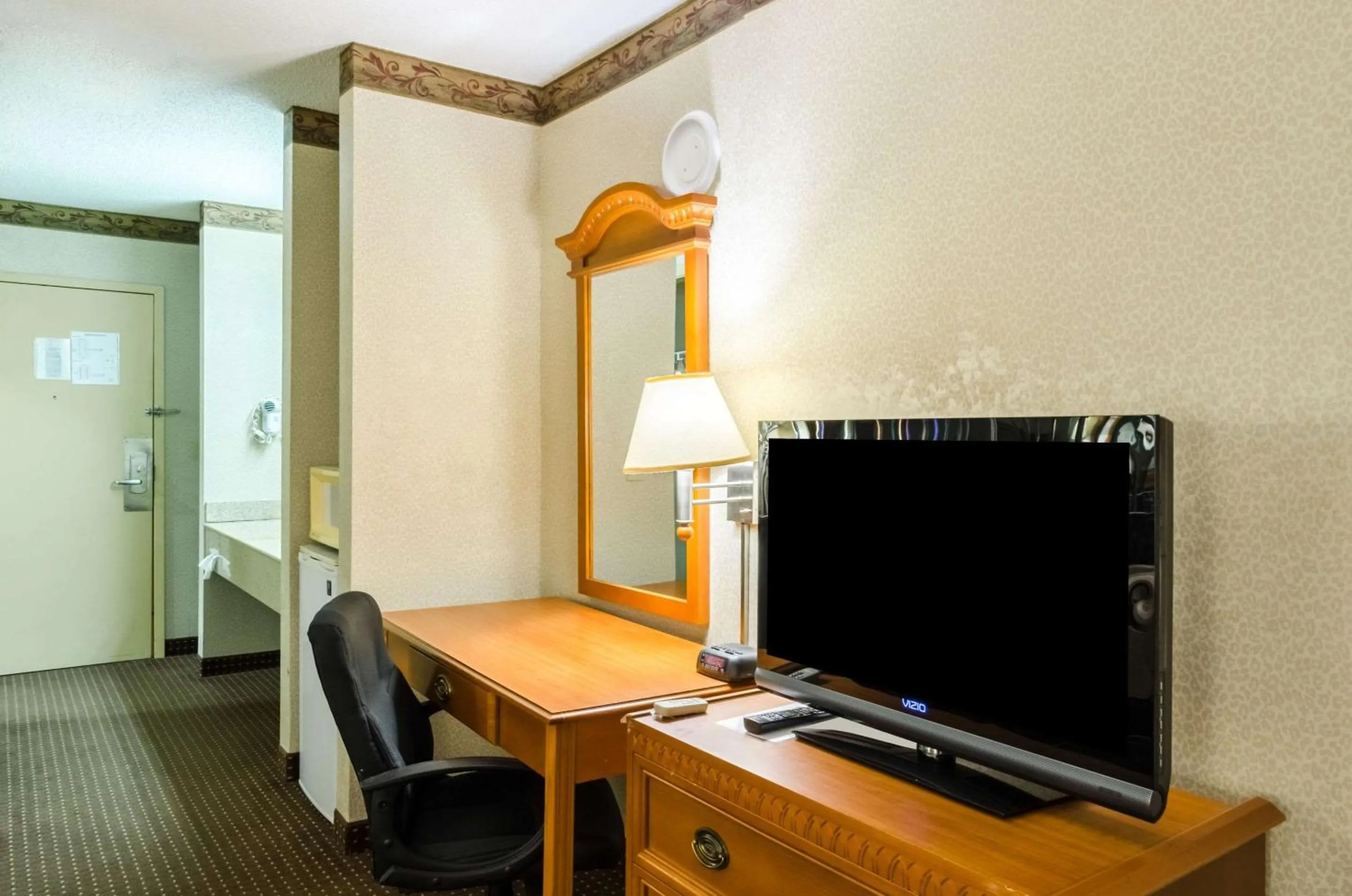 Photo of the whole room in Fairbridge Inn Express Pittsfield