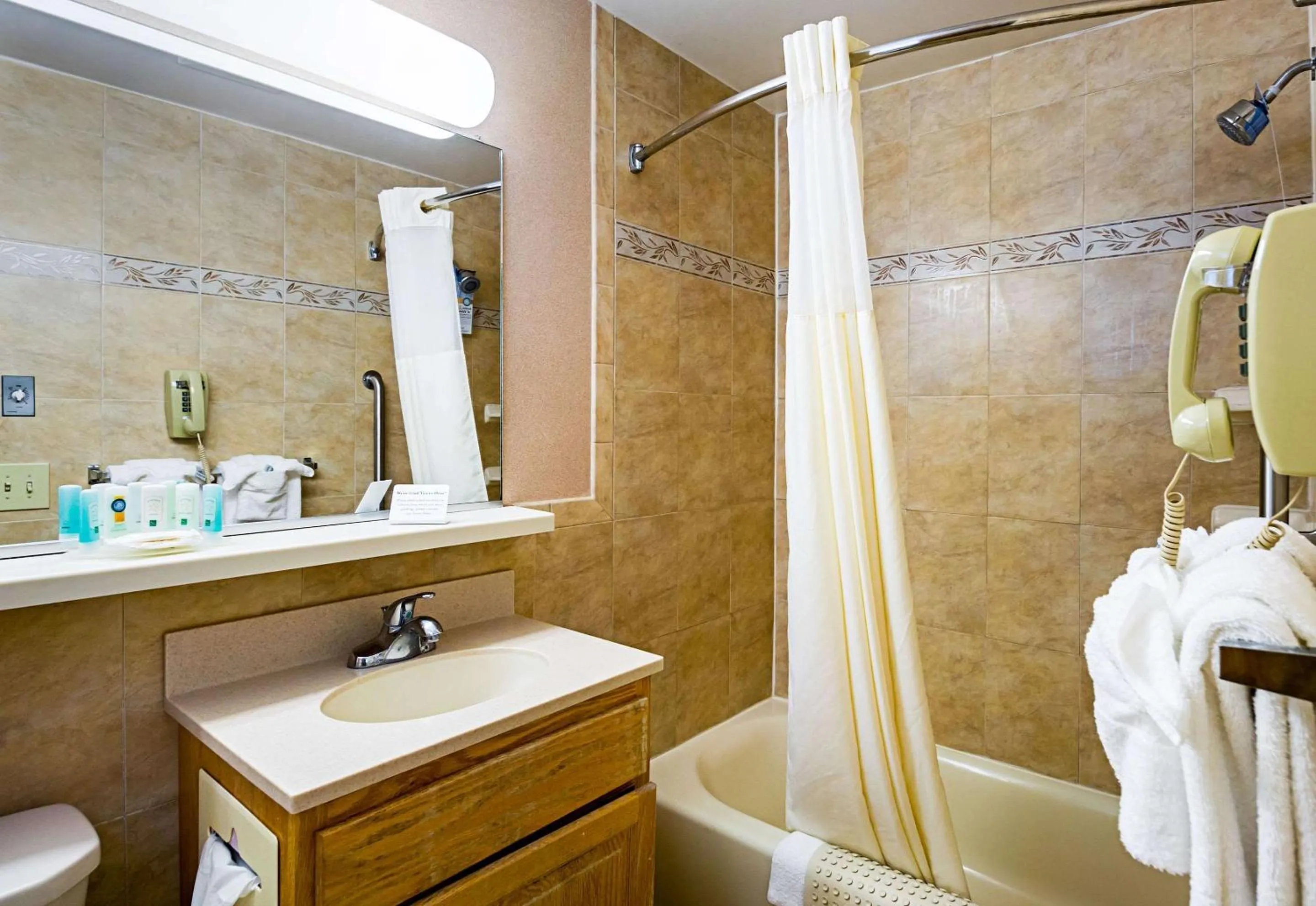 Bathroom in Quality Inn Oceanfront