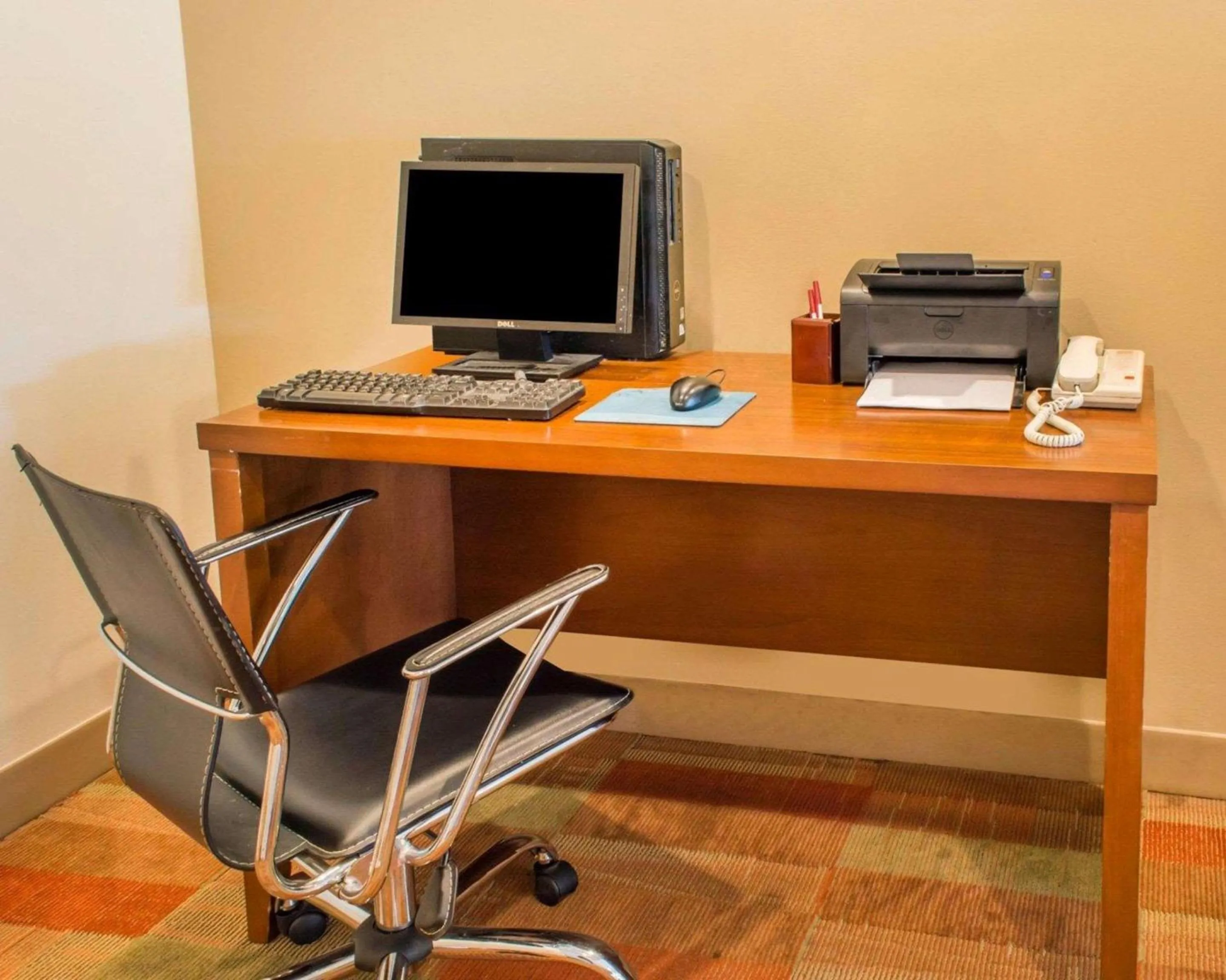 Business facilities in Quality Suites Waldorf