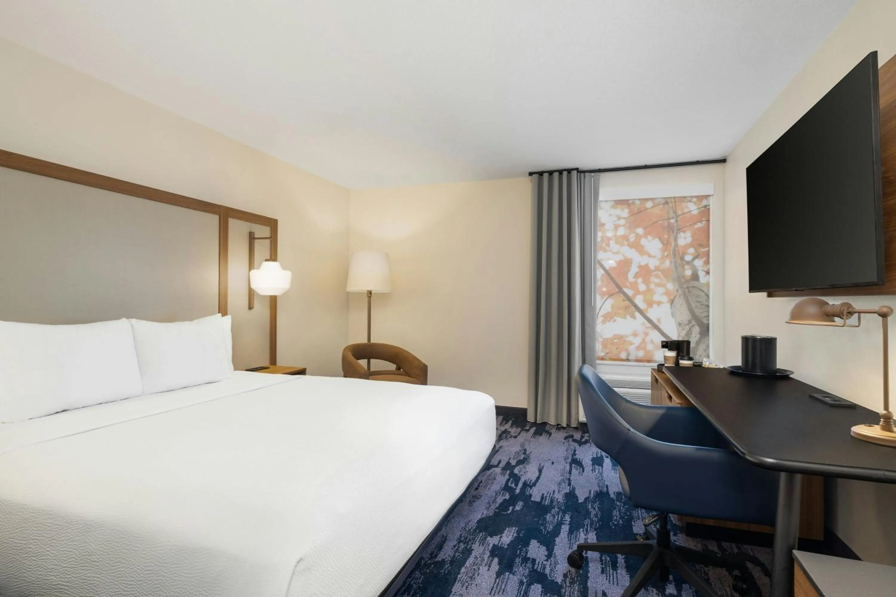 Photo of the whole room, Bed in Fairfield by Marriott Inn & Suites Clinton