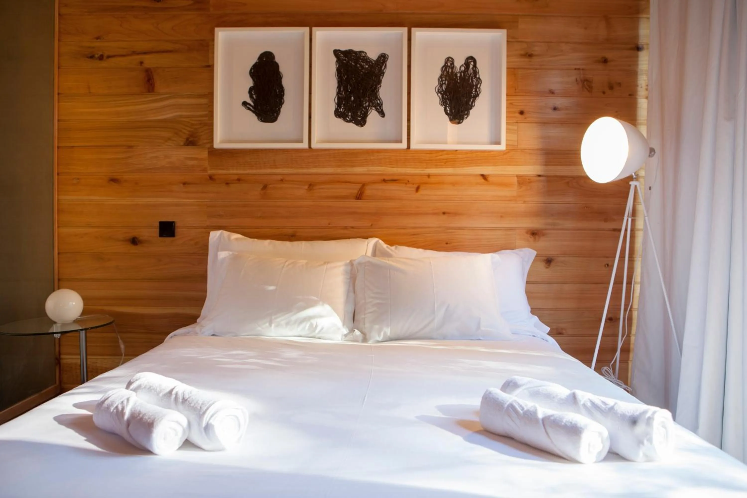 Bed in Caparica Azores Ecolodge