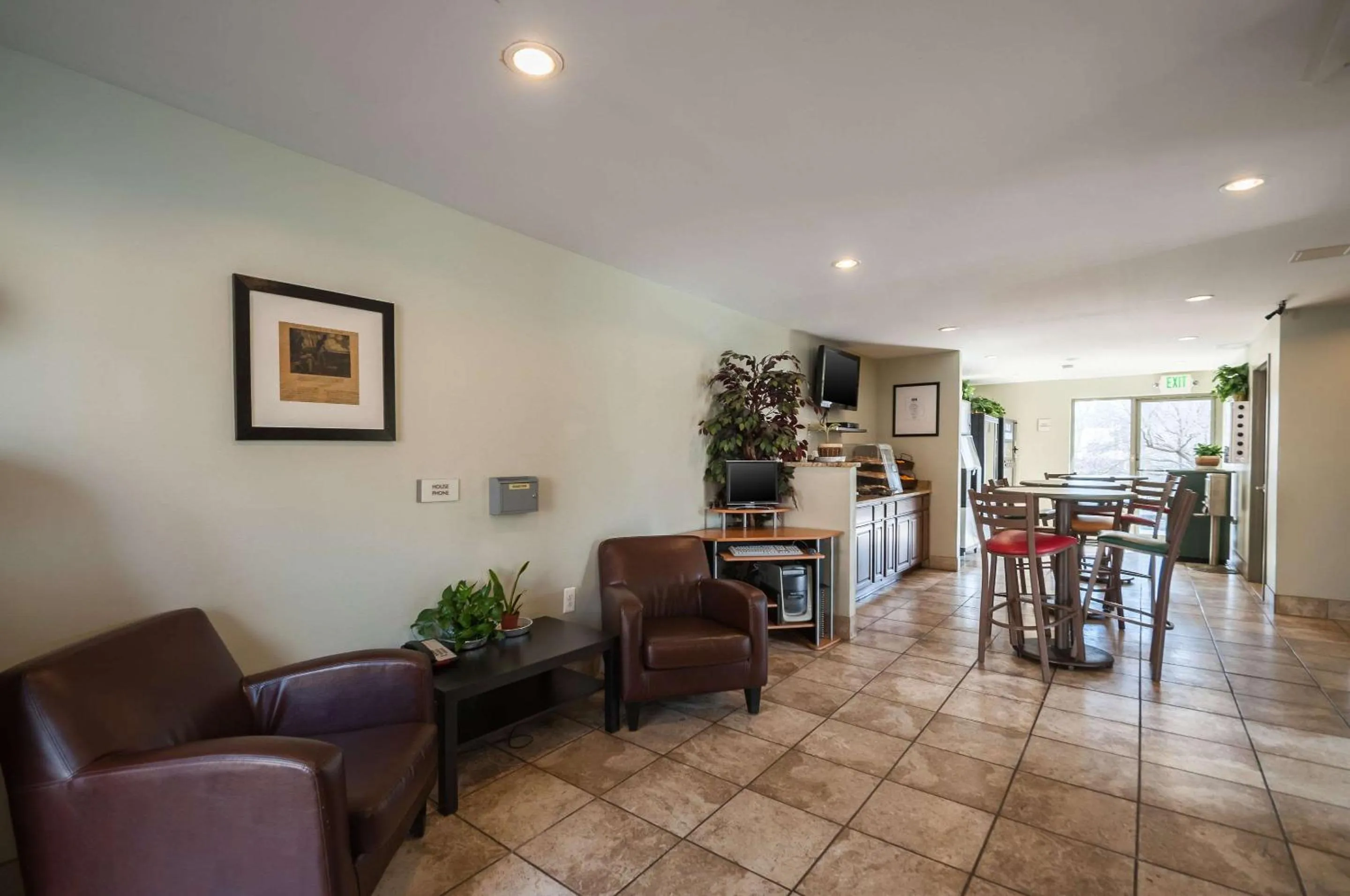 Lobby or reception in Econo Lodge Elkridge near Arundel Mills