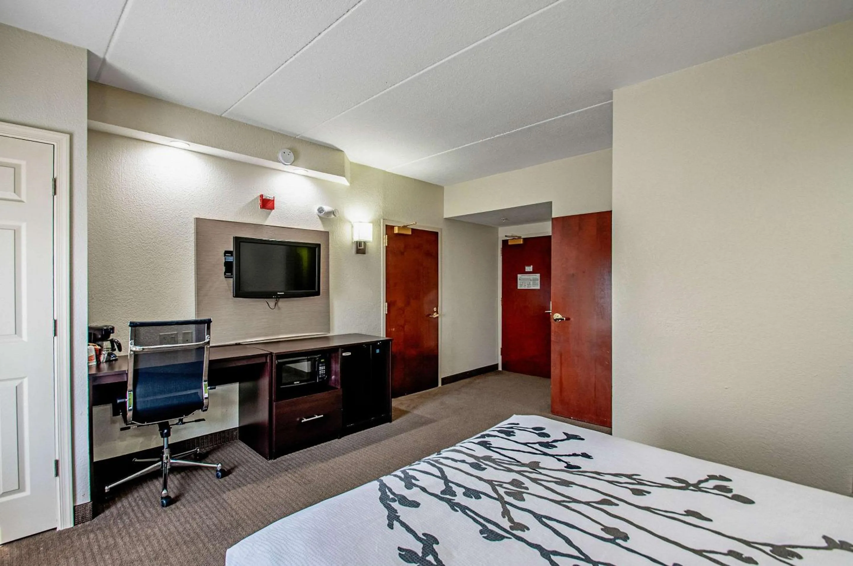Photo of the whole room, Bed in Sleep Inn Frederick - Ballenger Creek