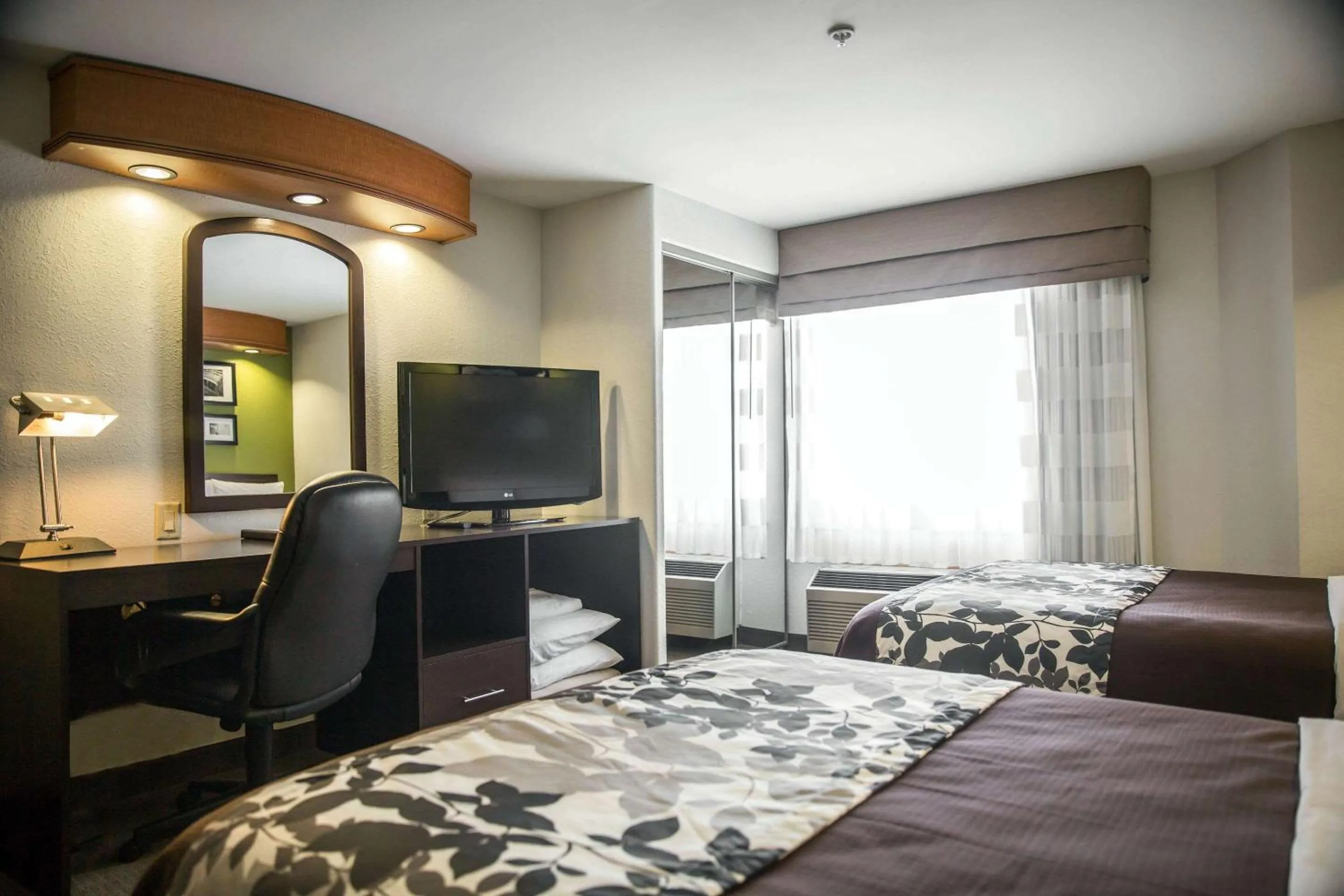 Bedroom in Sleep Inn & Suites