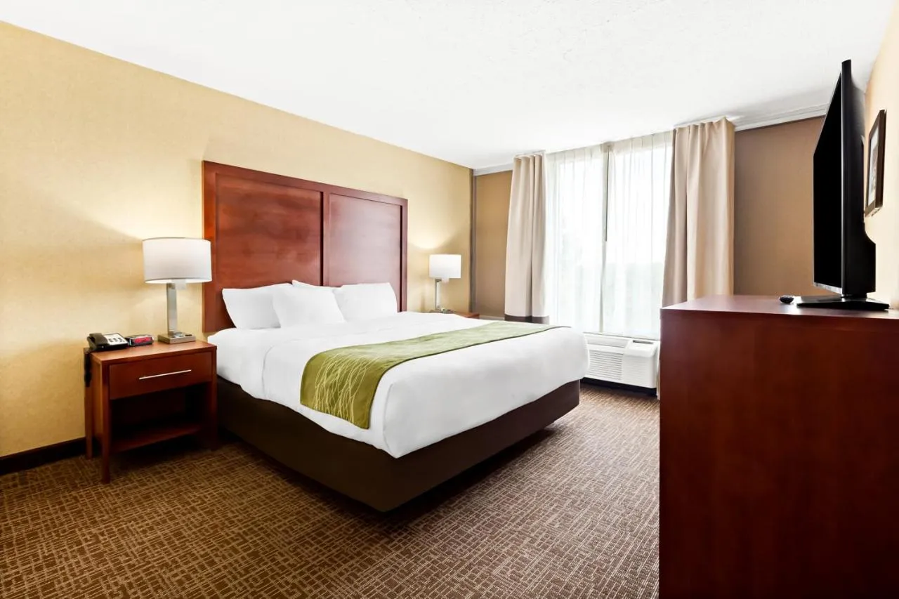 Bedroom, Bed in Comfort Inn Grantsville-Deep Creek Lake