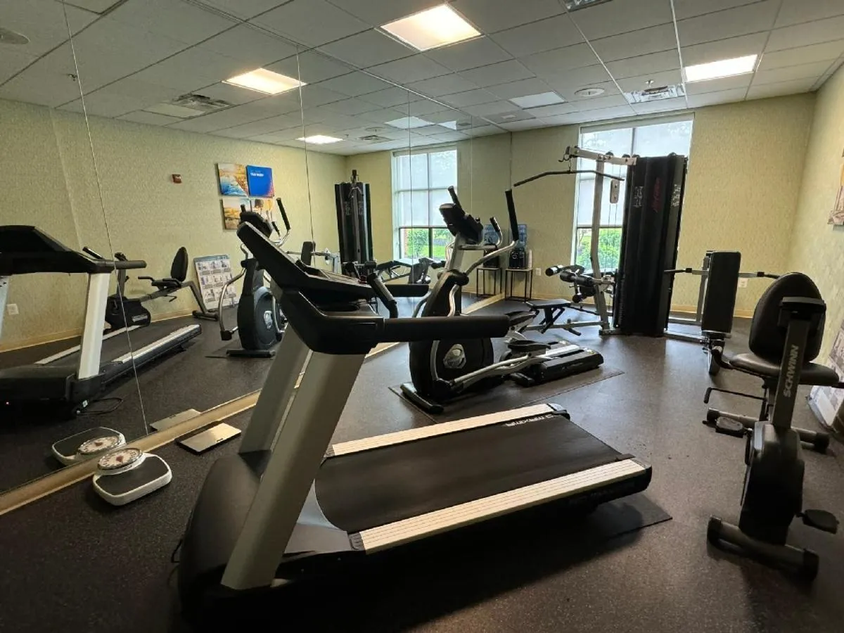 Fitness centre/facilities in Comfort Inn & Suites Lexington Park near Pax River