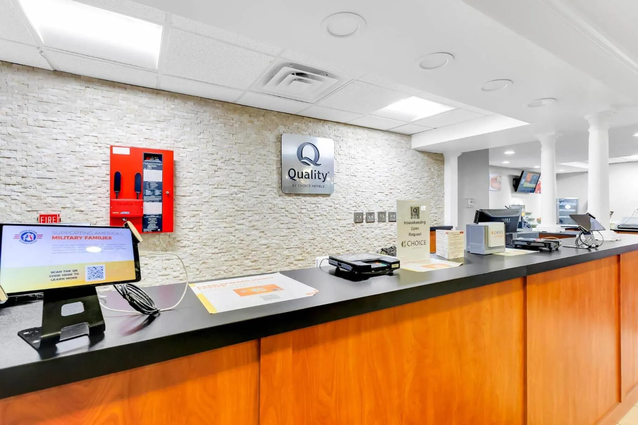 Lobby or reception in Quality Inn Salisbury North