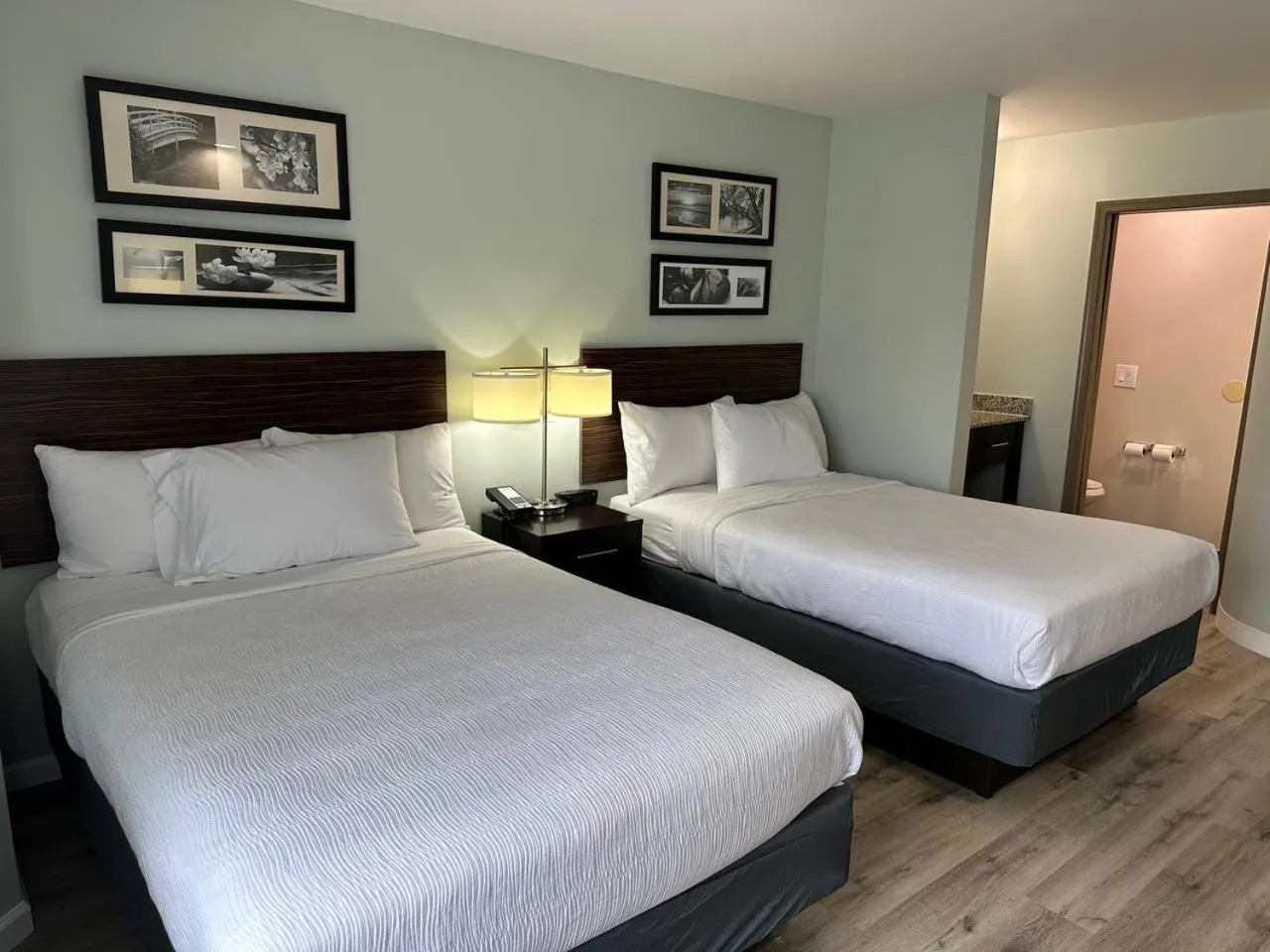 Bedroom, Bed in Wingate by Wyndham Bel Air I-95 Exit 77A - APG Area