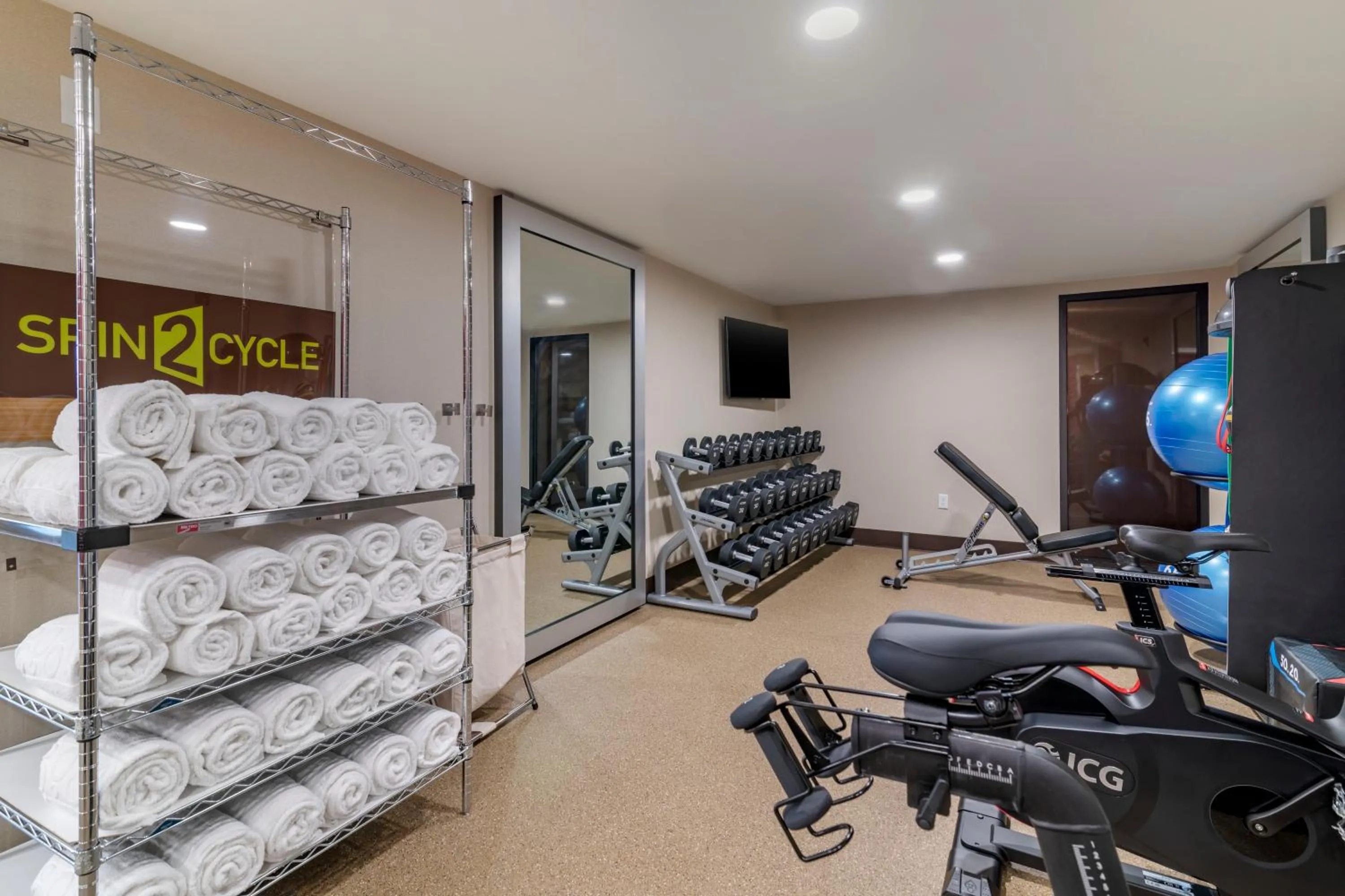 Fitness centre/facilities in Home2 Suites by Hilton Bangor